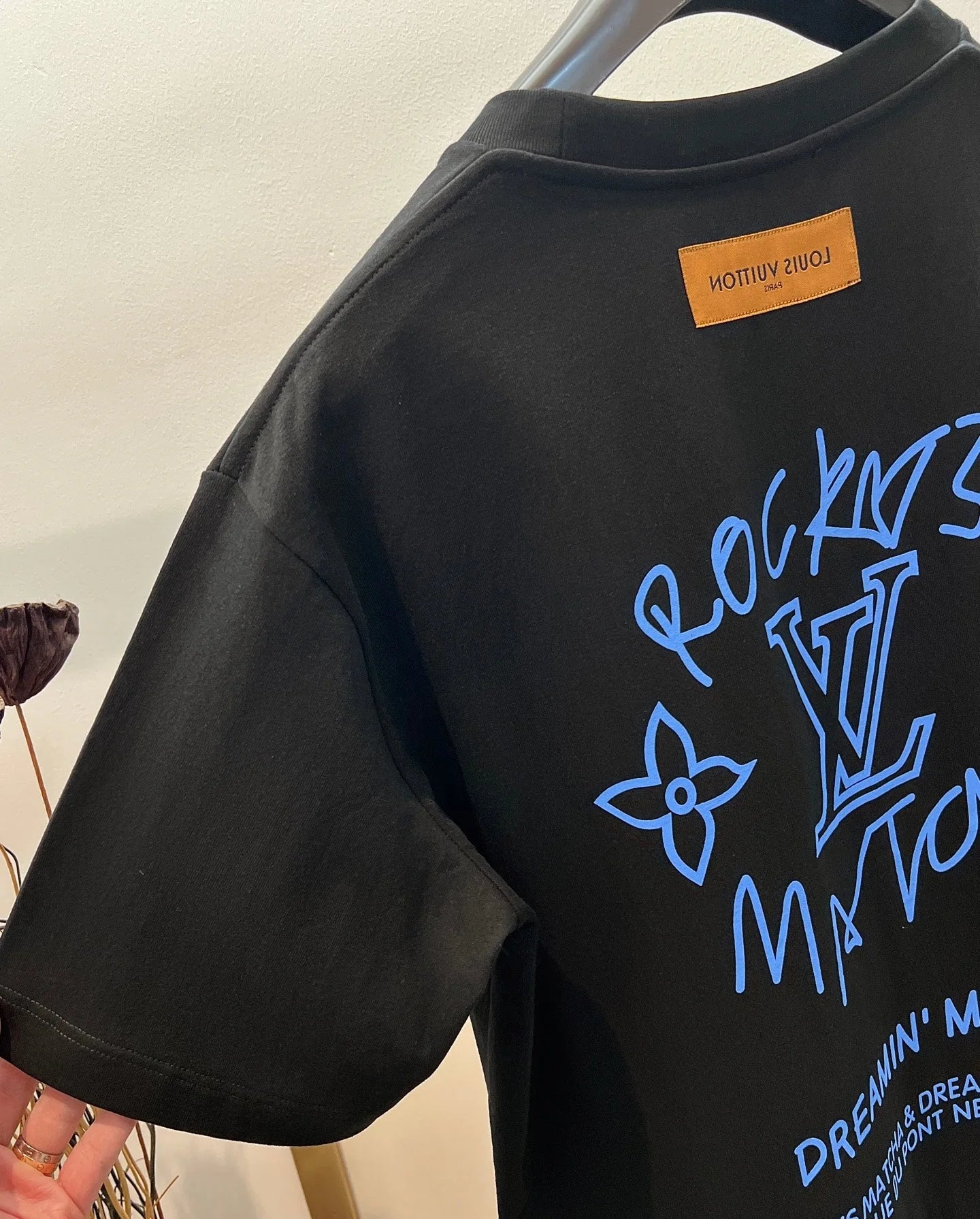 LV TSHIRT 2025