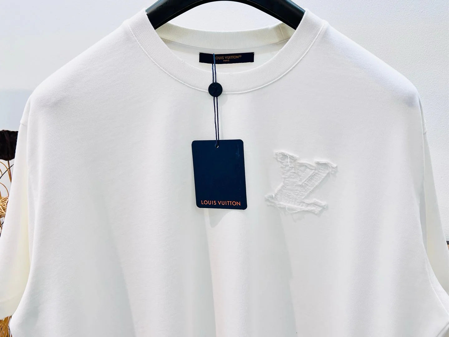 LV TSHIRT