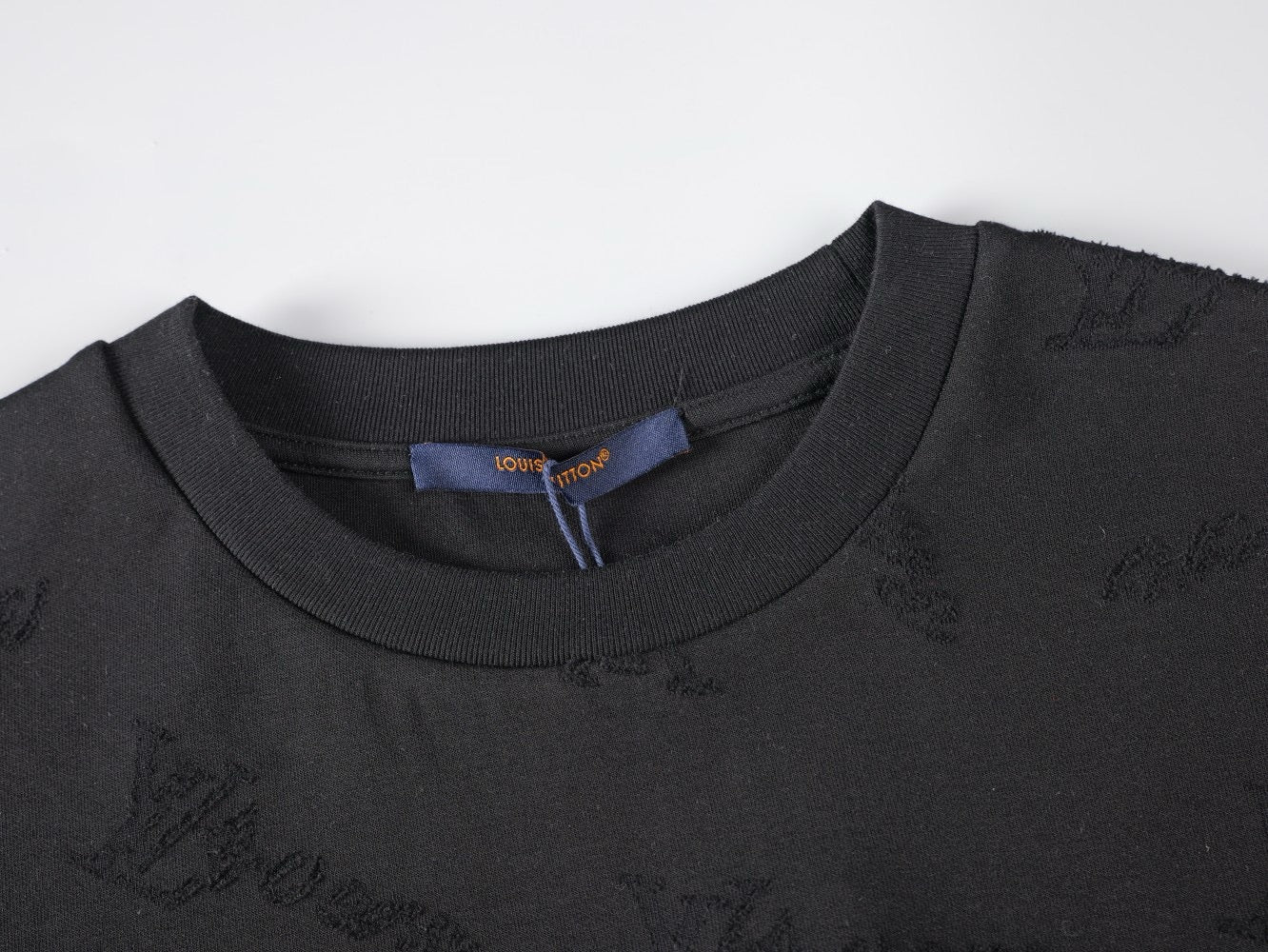 LV TSHIRT
