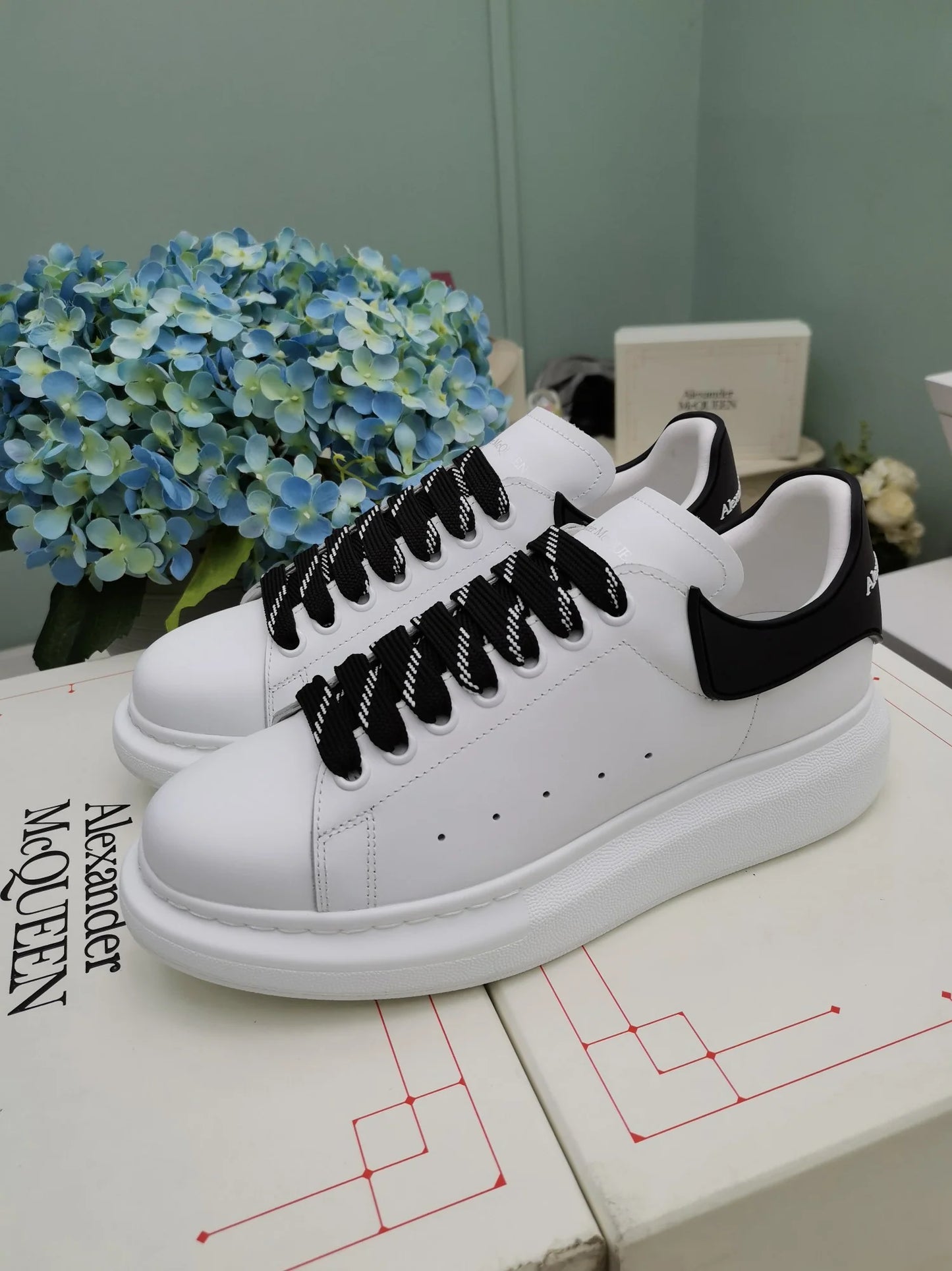MCQUEEN SNEAKER