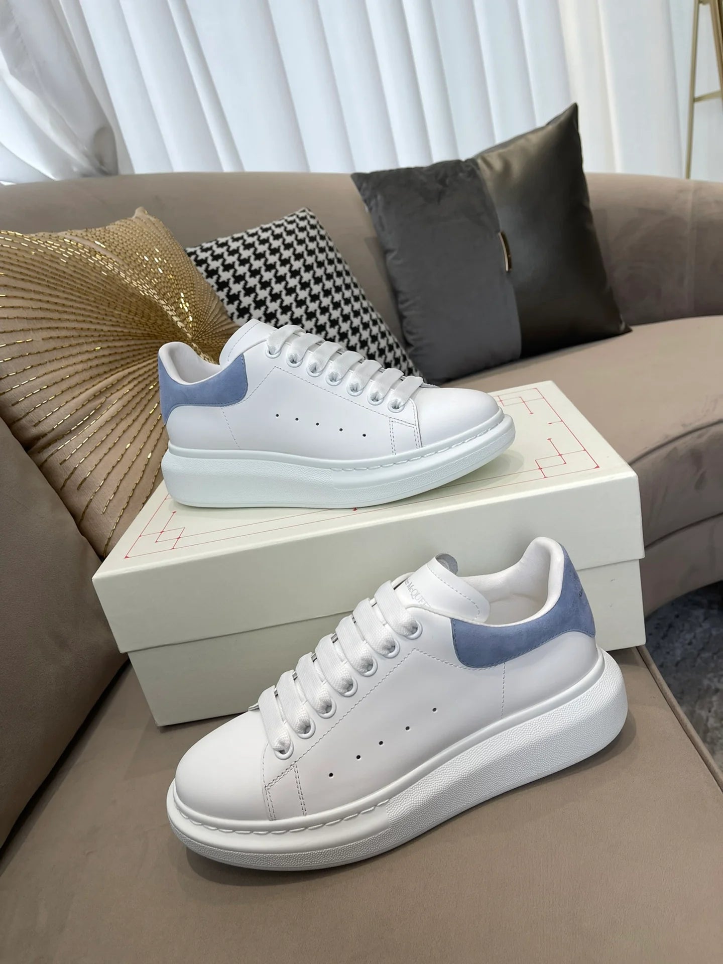 MCQUEEN SNEAKER
