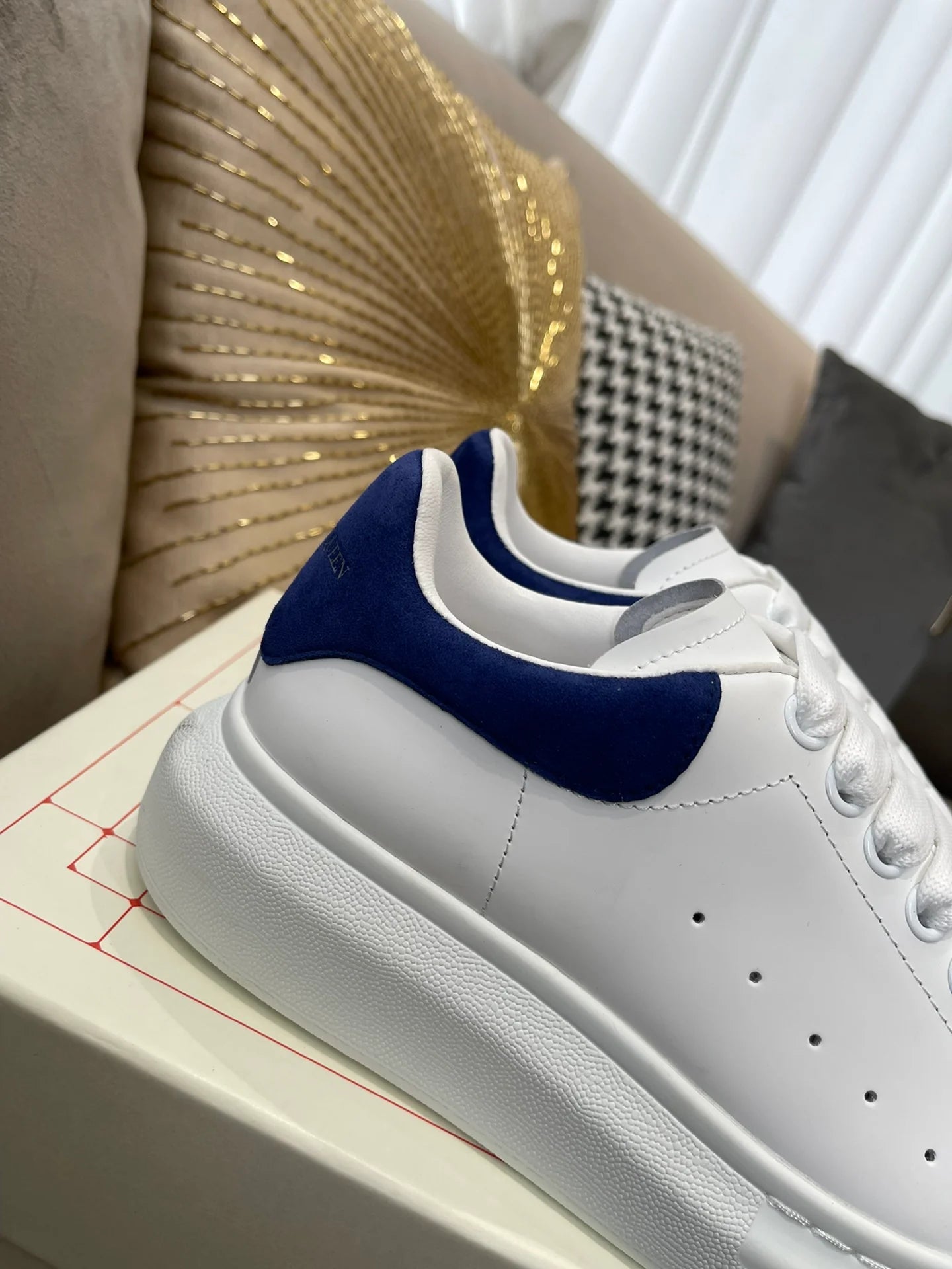 MCQUEEN SNEAKER