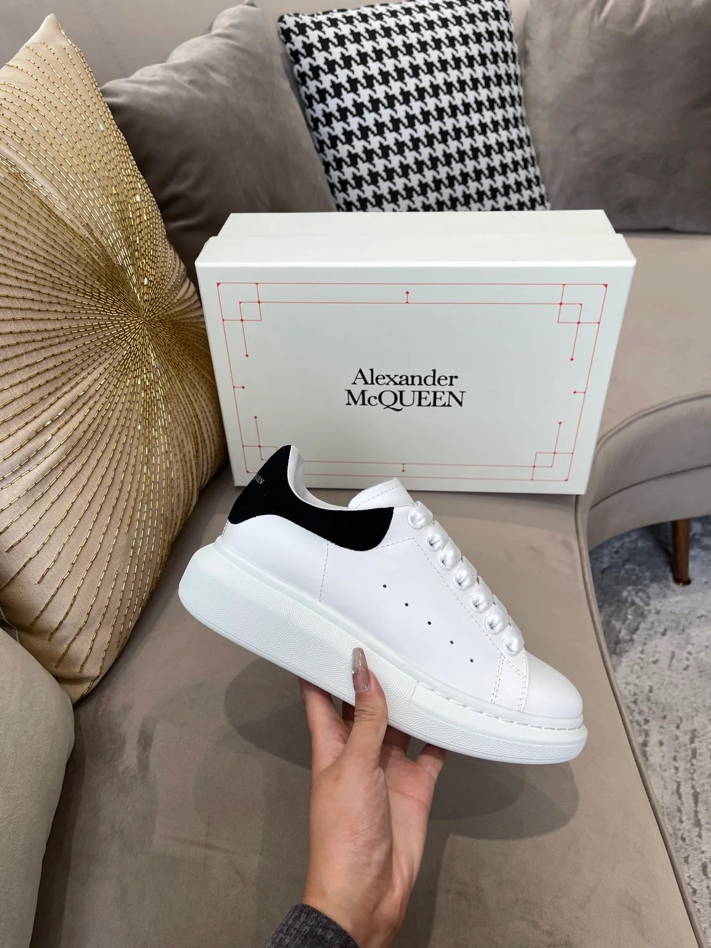 MCQUEEN SNEAKER