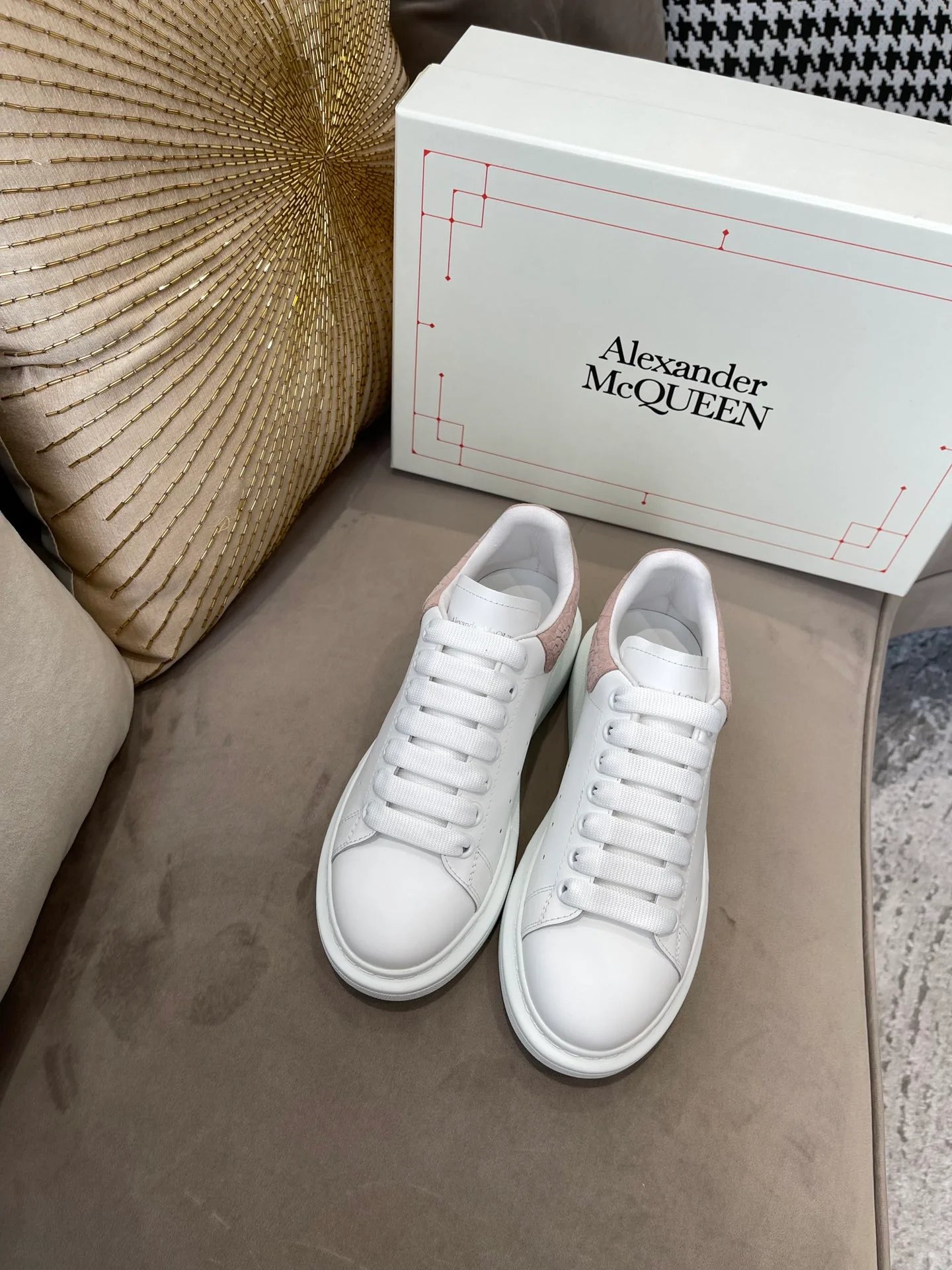 MCQUEEN SNEAKER