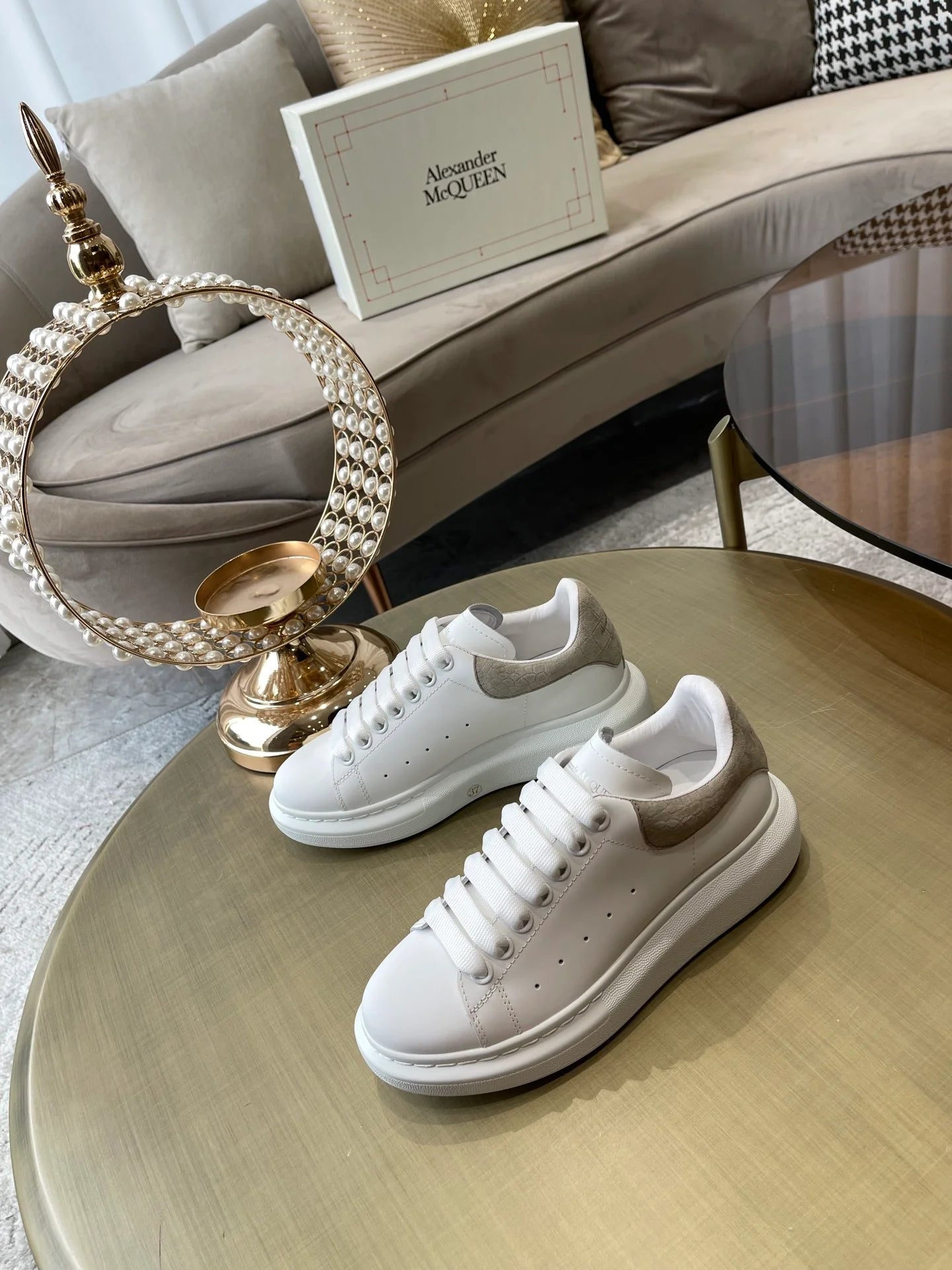 MCQUEEN SNEAKER