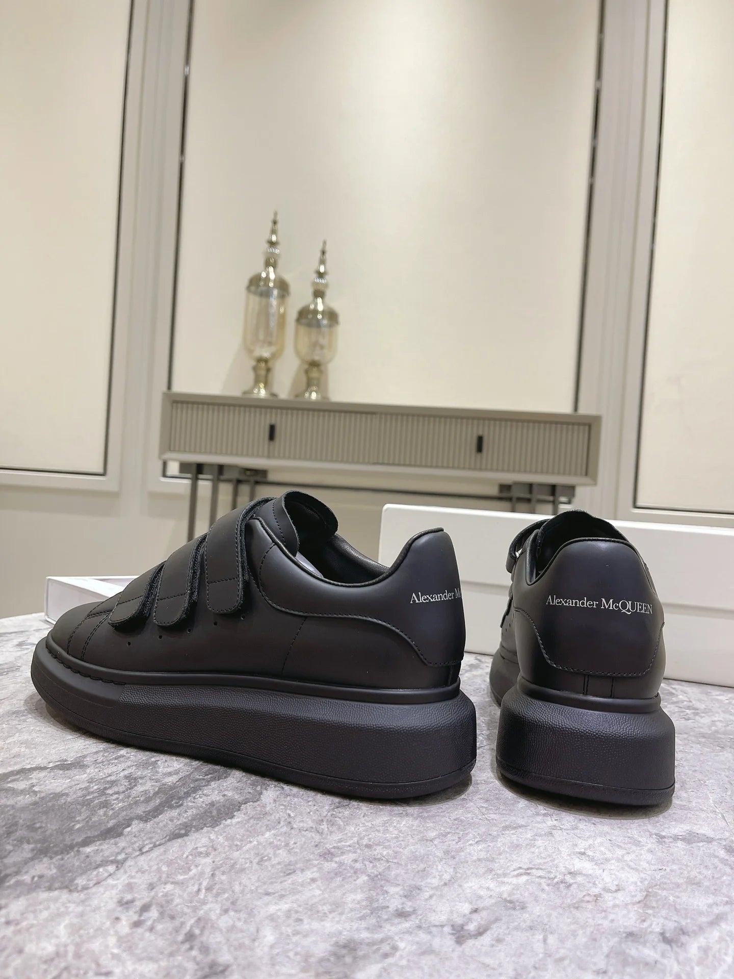 MCQUEEN SNEAKER