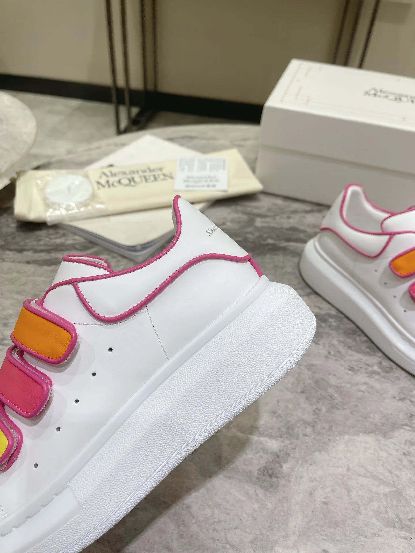 MCQUEEN SNEAKER