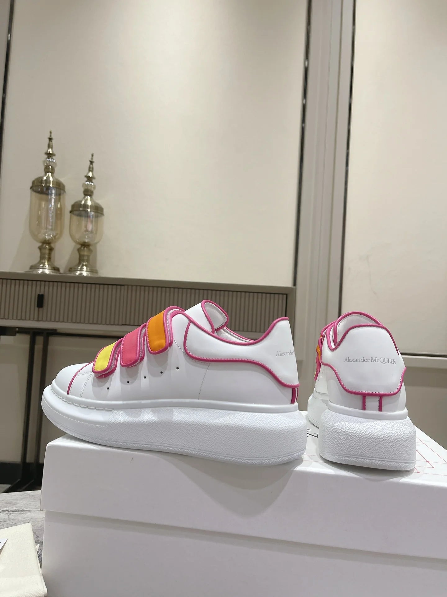 MCQUEEN SNEAKER