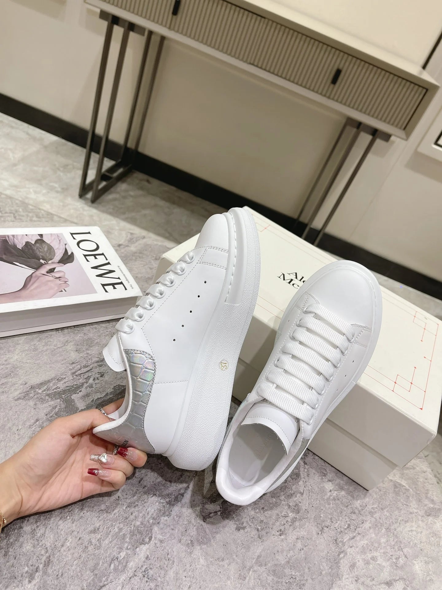 MCQUEEN SNEAKER