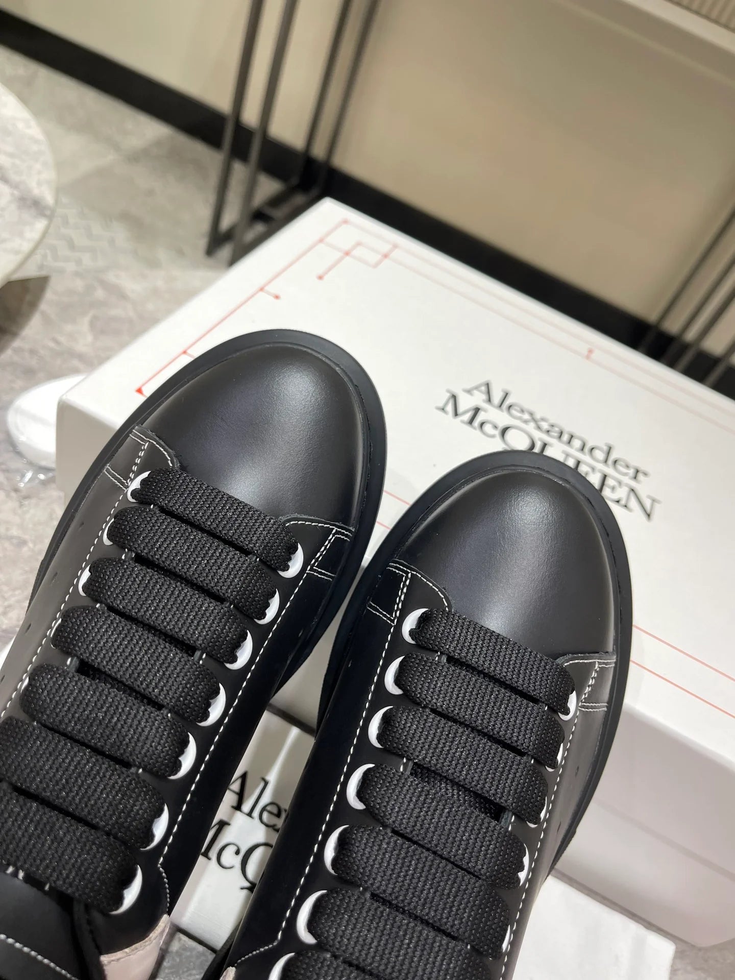MCQUEEN SNEAKER