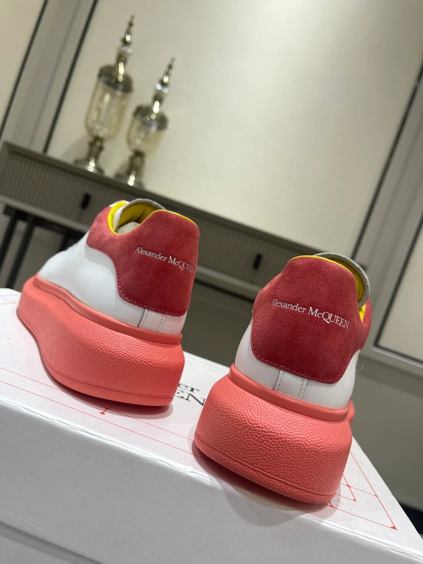MCQUEEN SNEAKER