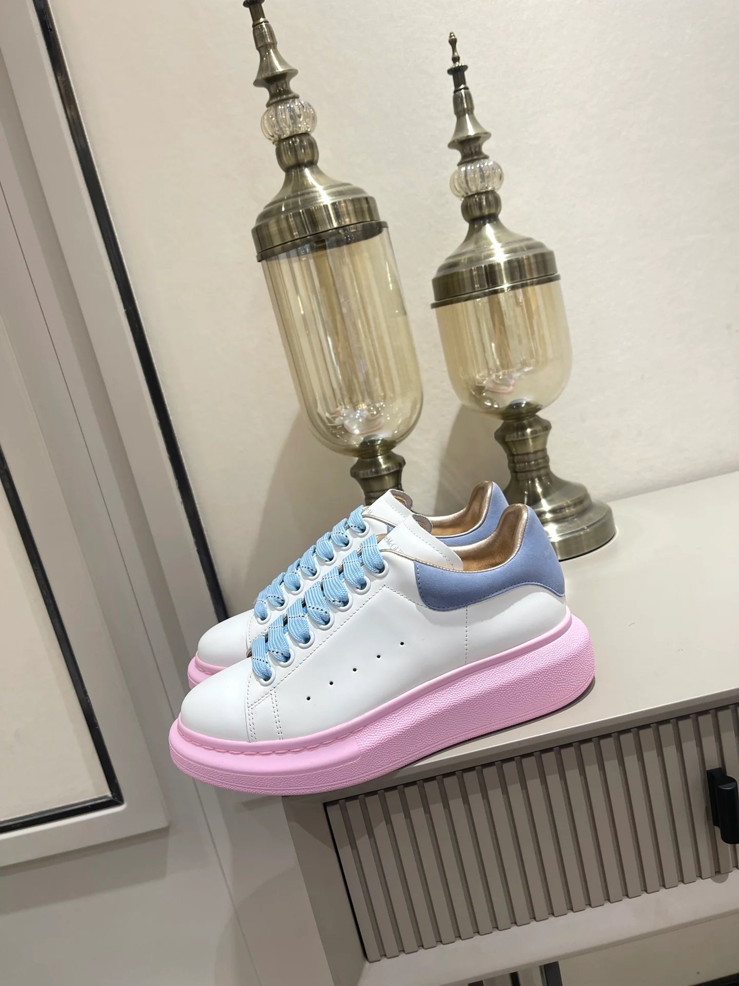 MCQUEEN SNEAKER