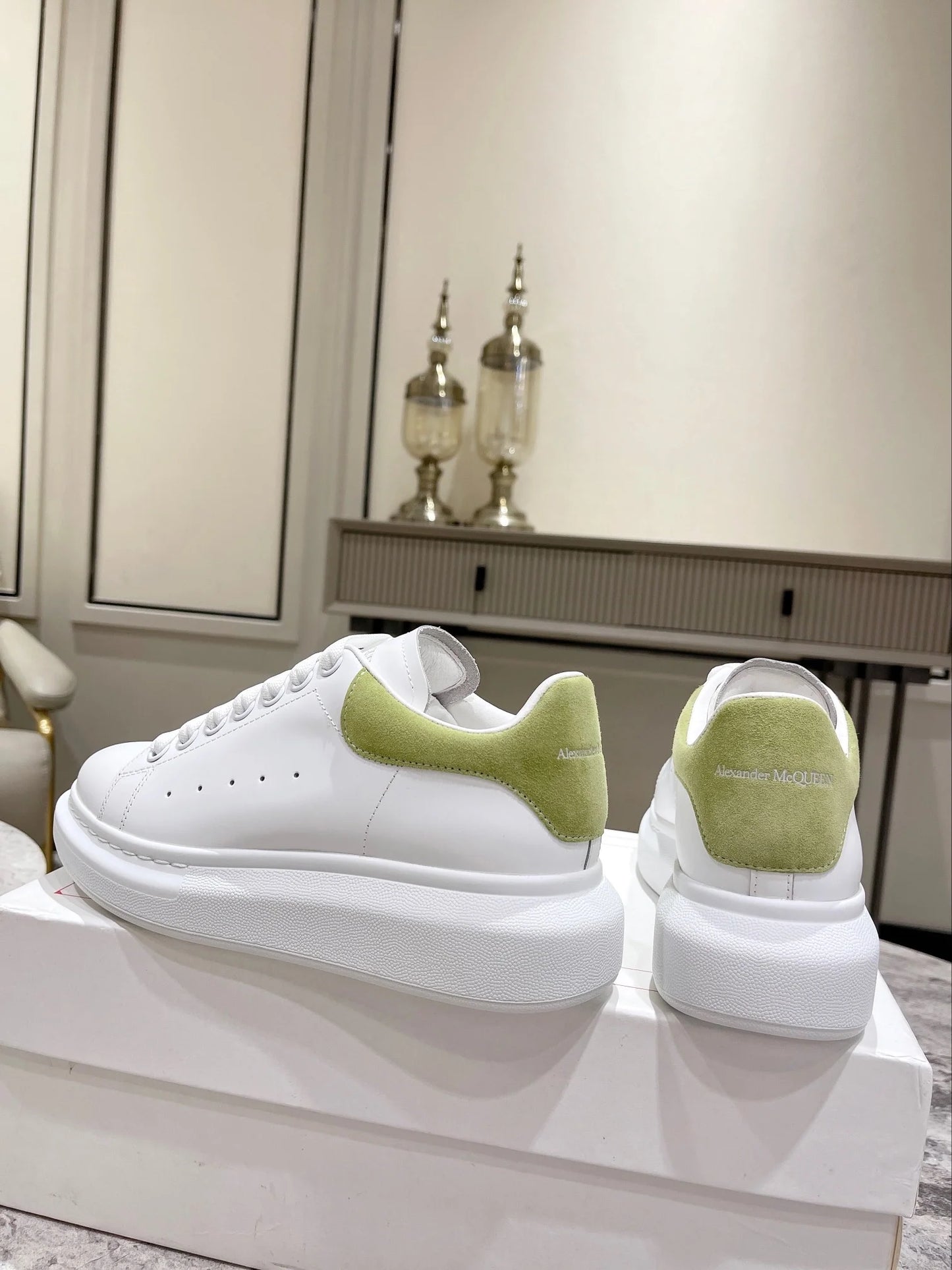 MCQUEEN SNEAKER