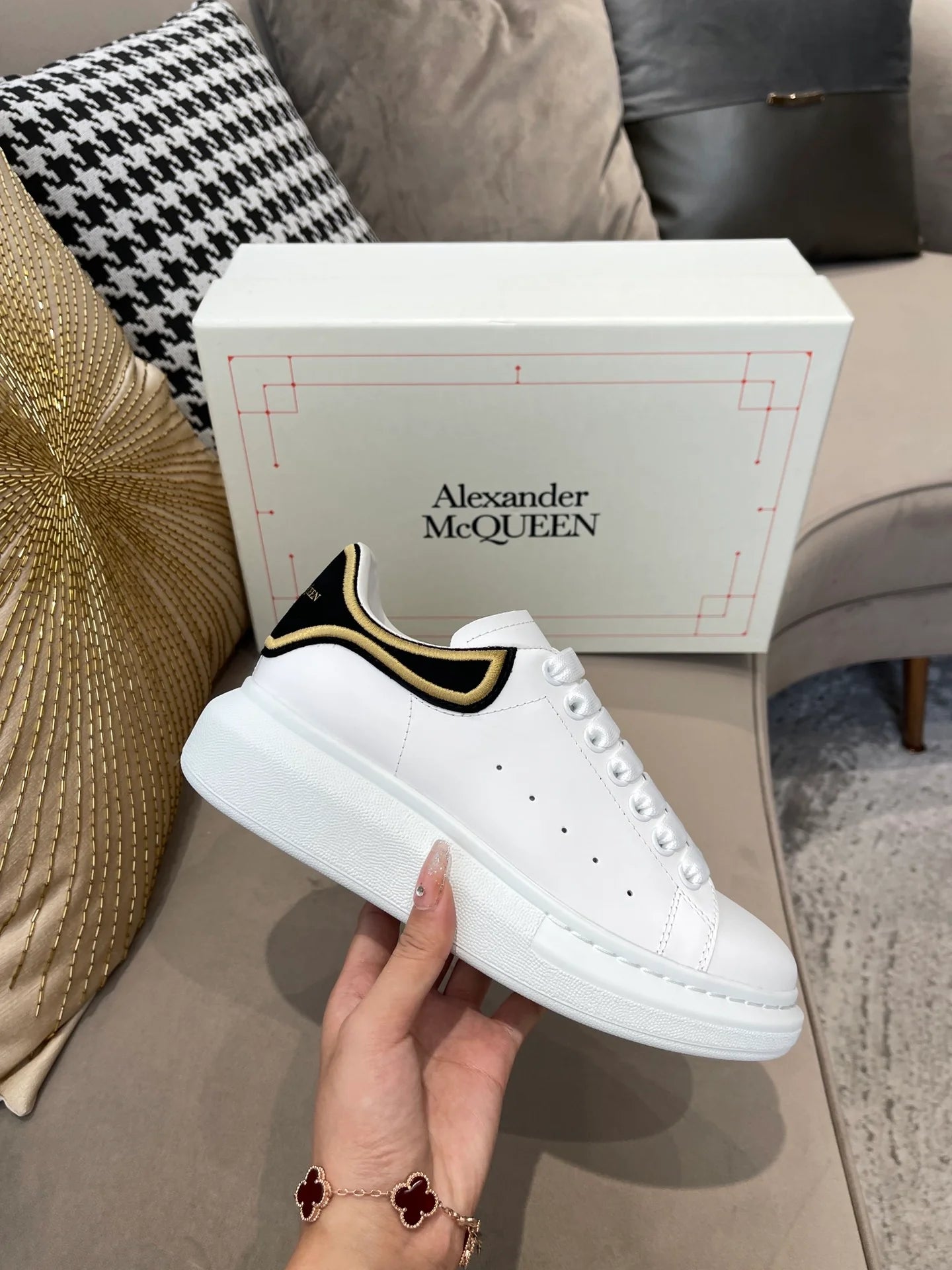 MCQUEEN SNEAKER
