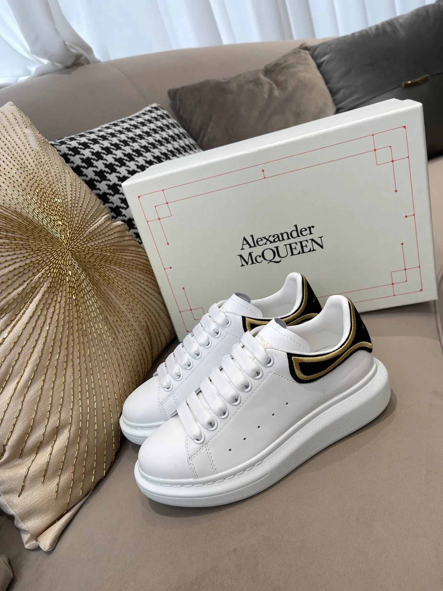 MCQUEEN SNEAKER