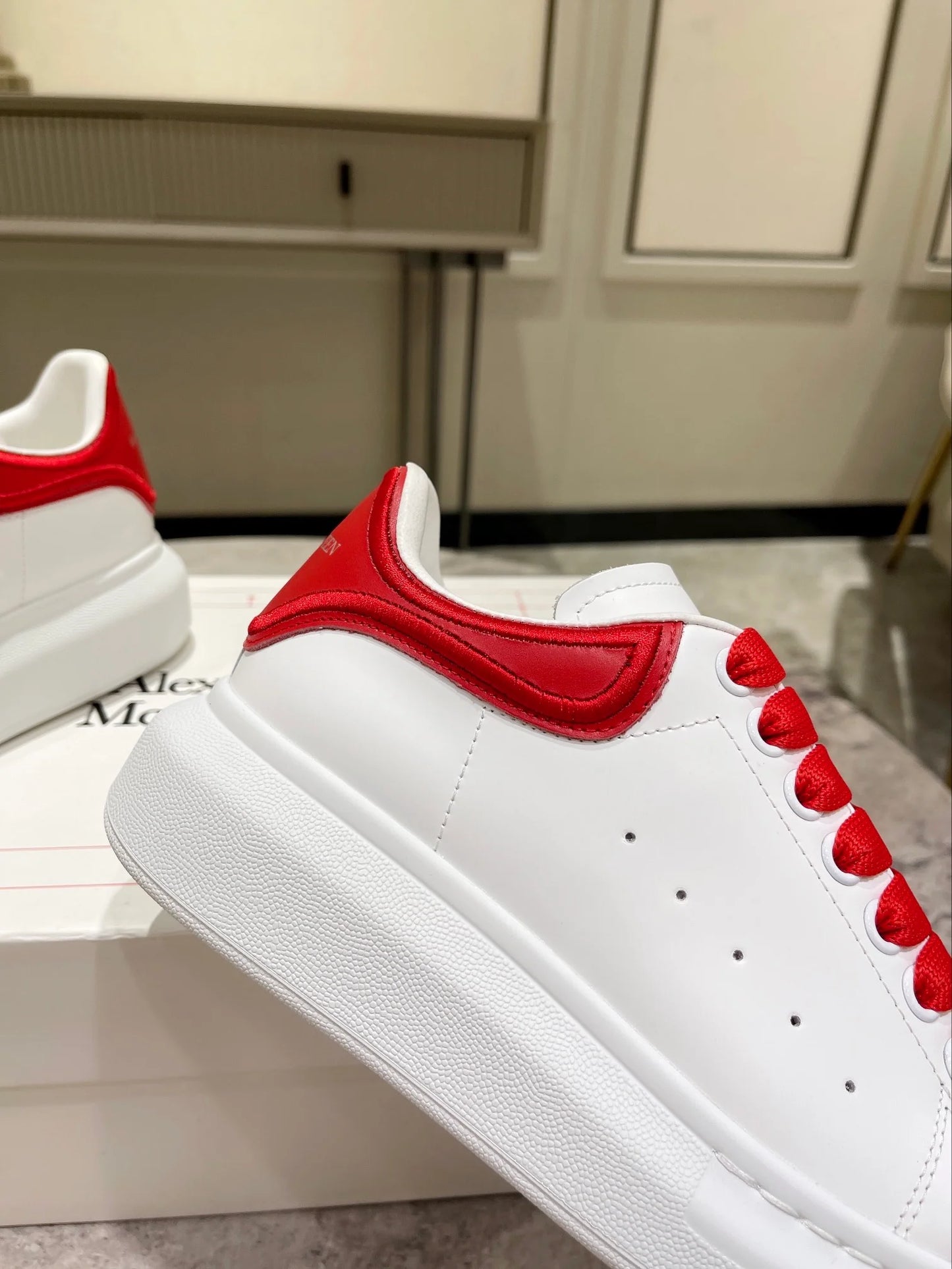 MCQUEEN SNEAKER