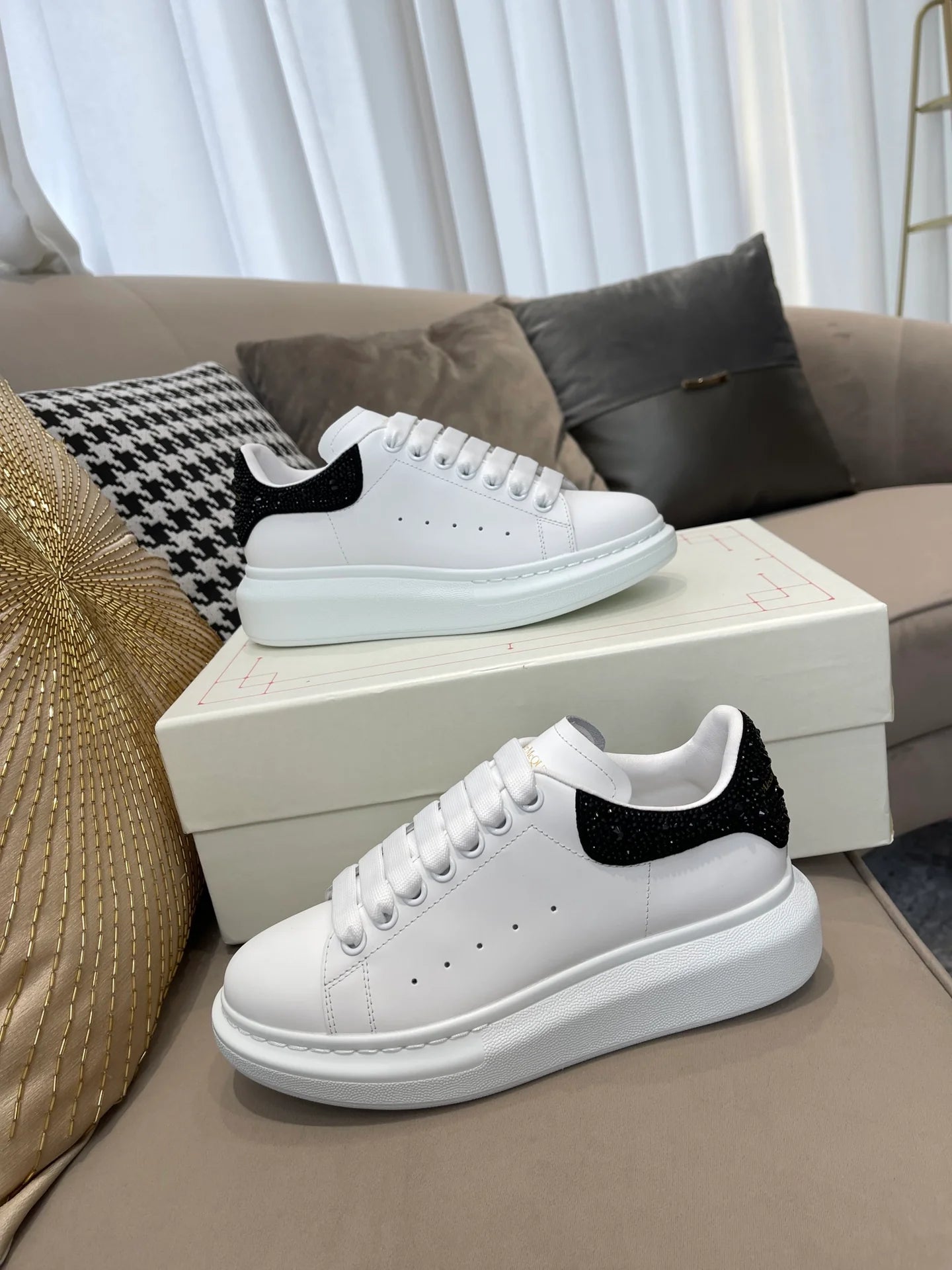 MCQUEEN SNEAKER
