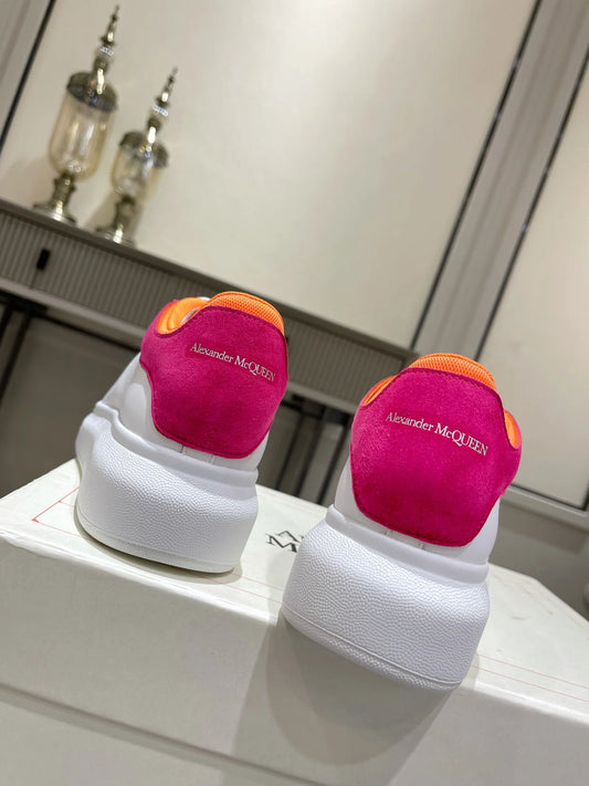 McQUEEN SNEAKER