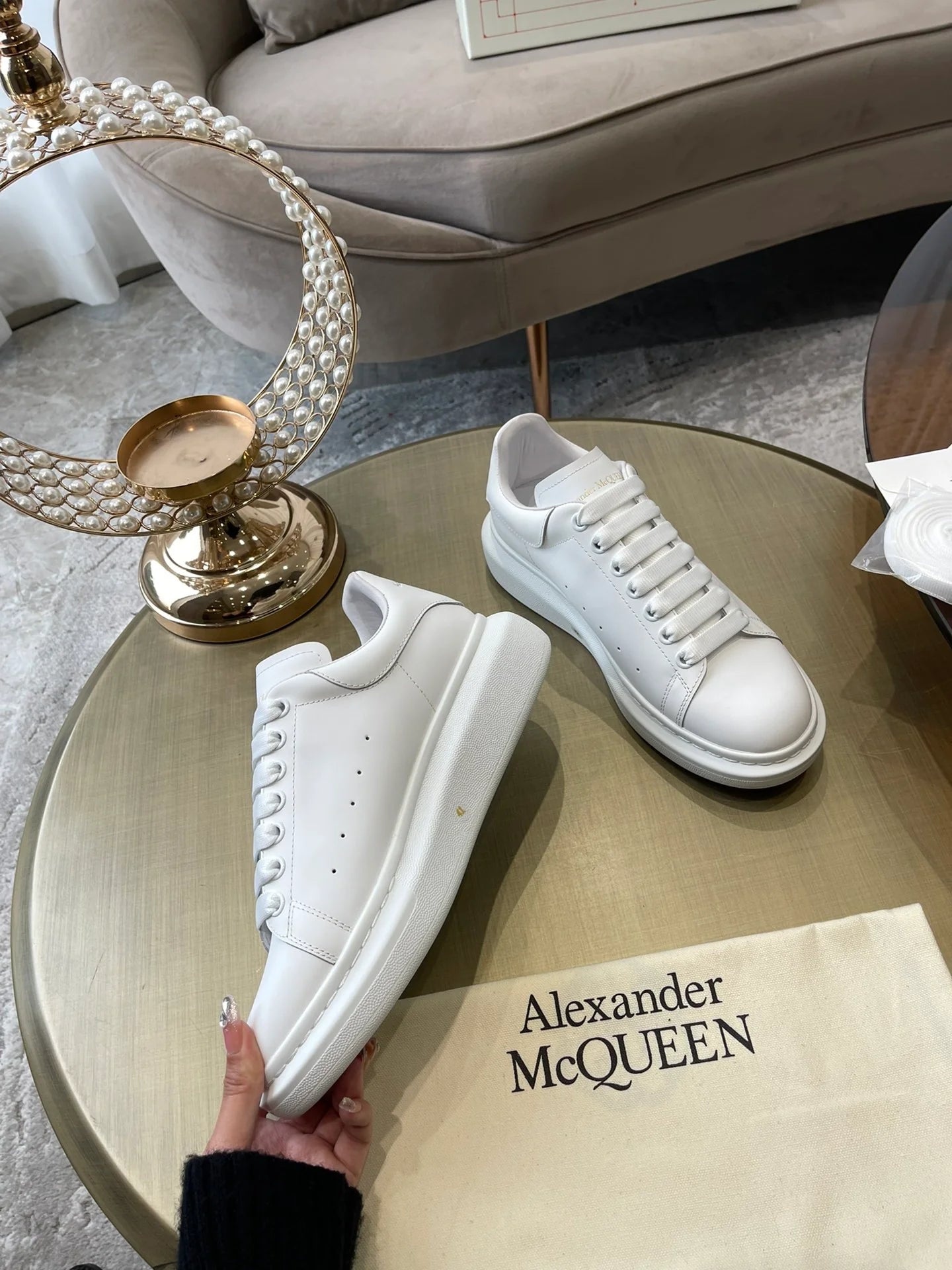 McQUEEN SNEAKER