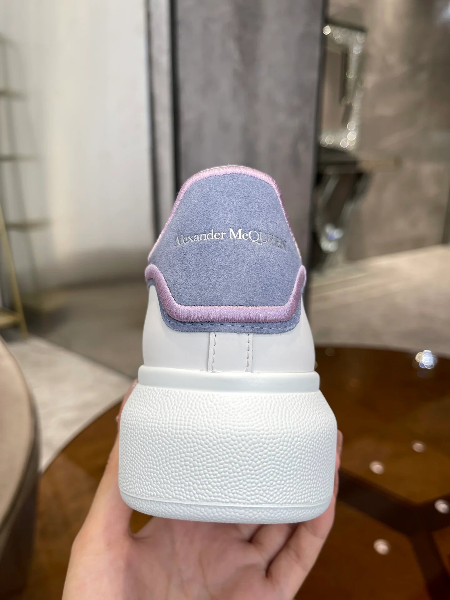 McQUEEN SNEAKER