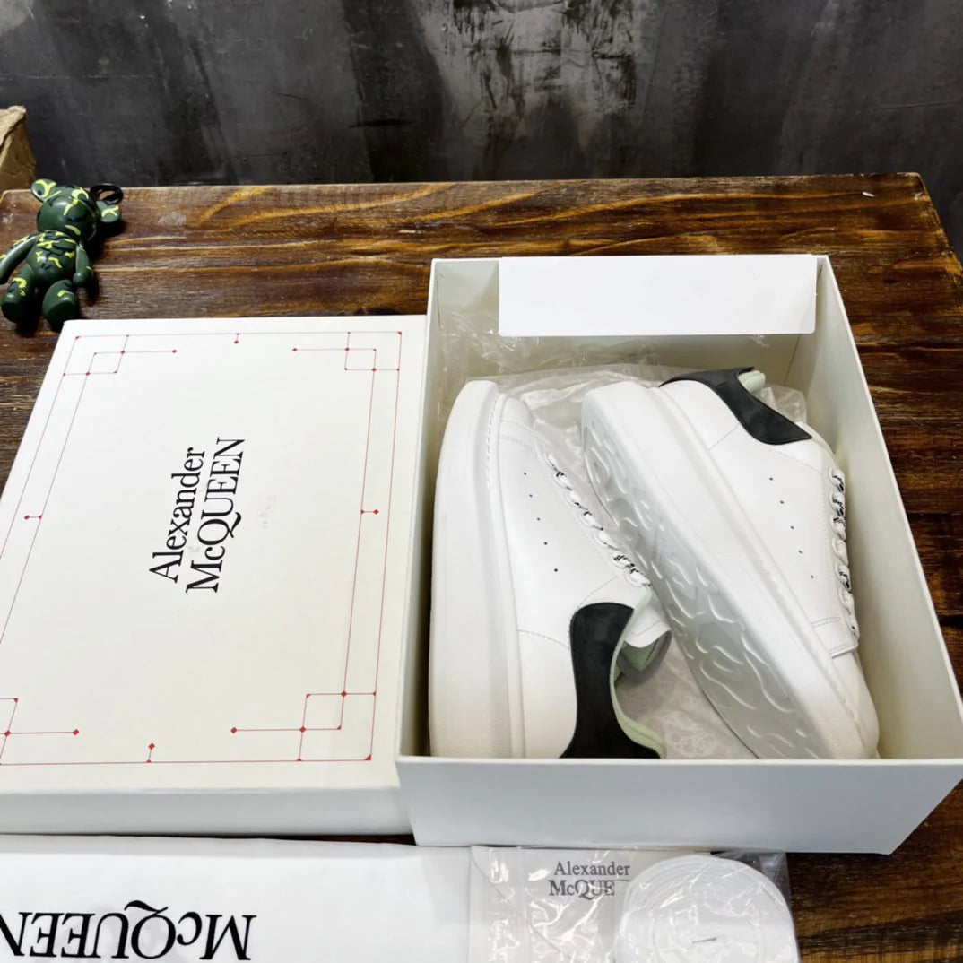 MCQUEEN SNEAKER