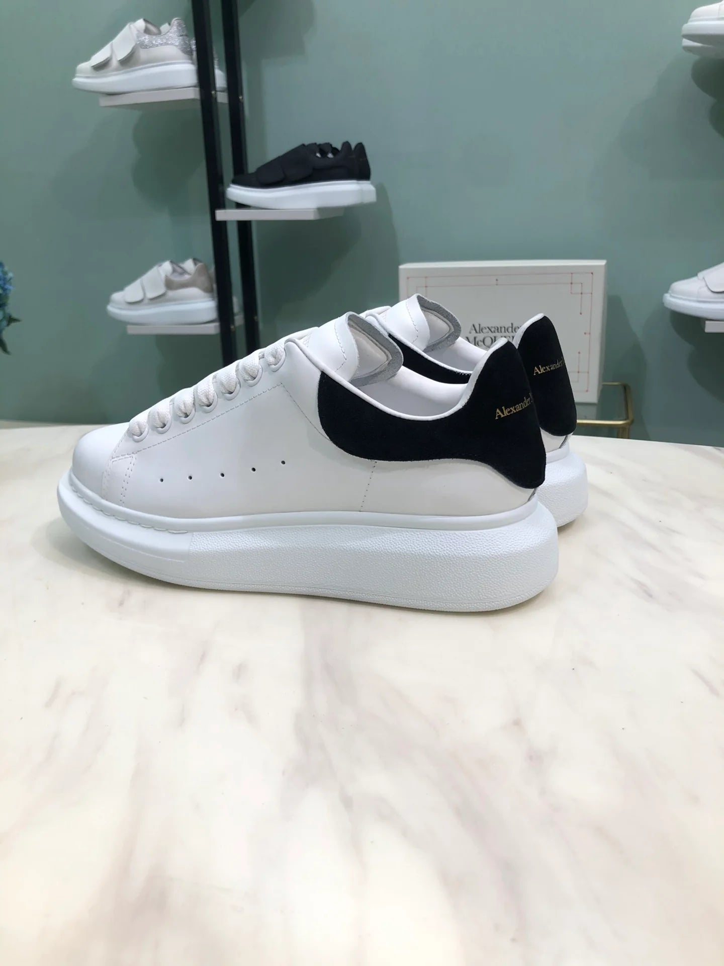 MCQUEEN SNEAKER