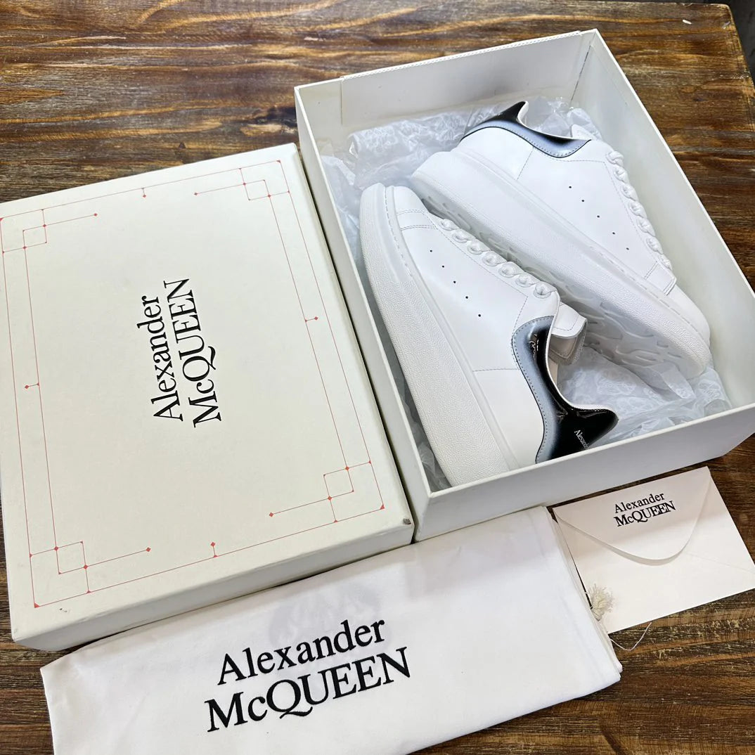 MCQUEEN SNEAKER