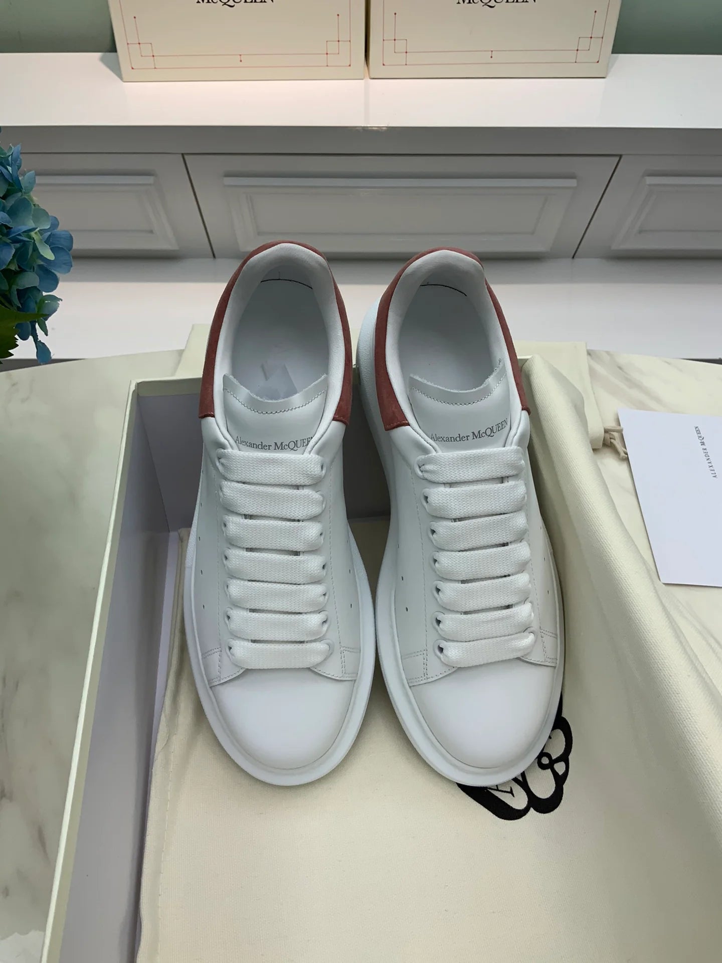 MCQUEEN SNEAKER