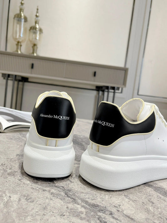 MCQUEEN SNEAKER