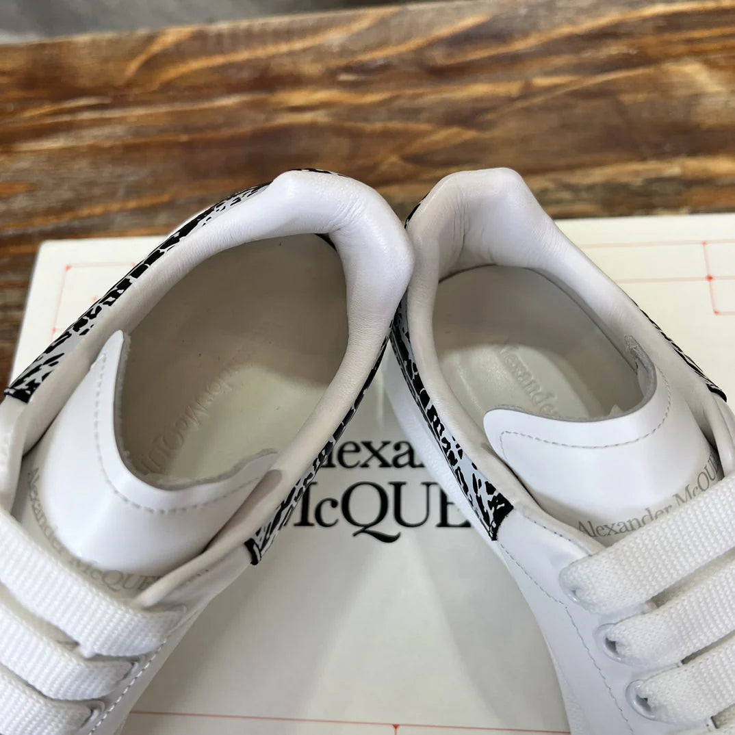 McQUEEN SNEAKER
