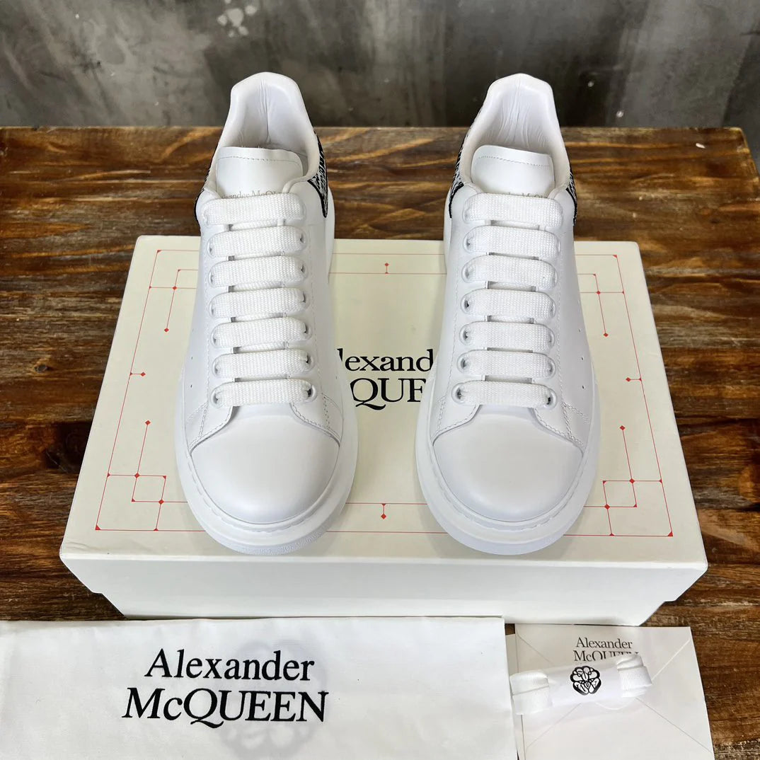 McQUEEN SNEAKER