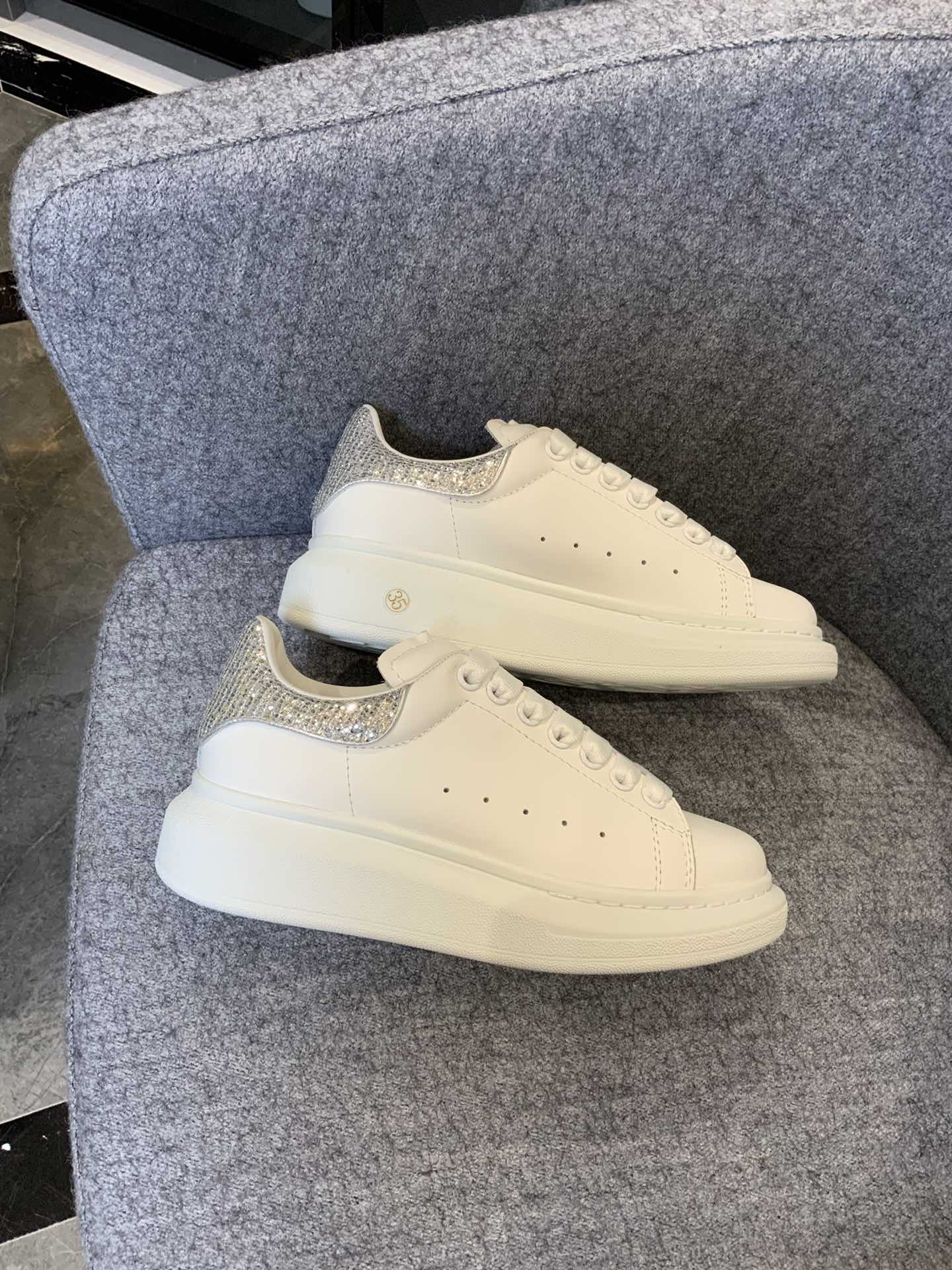 MCQUEEN SNEAKER