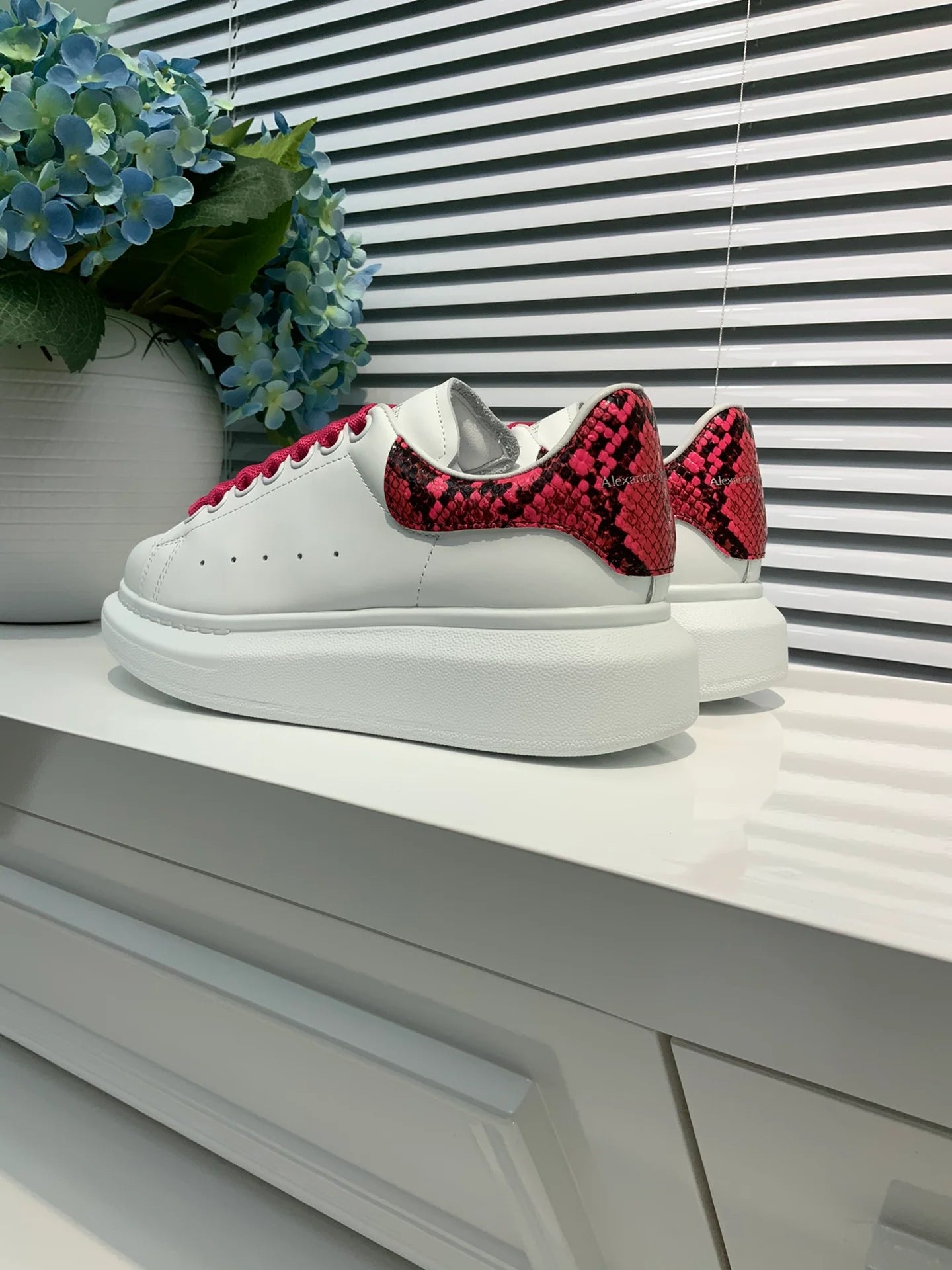 MCQUEEN SNEAKER