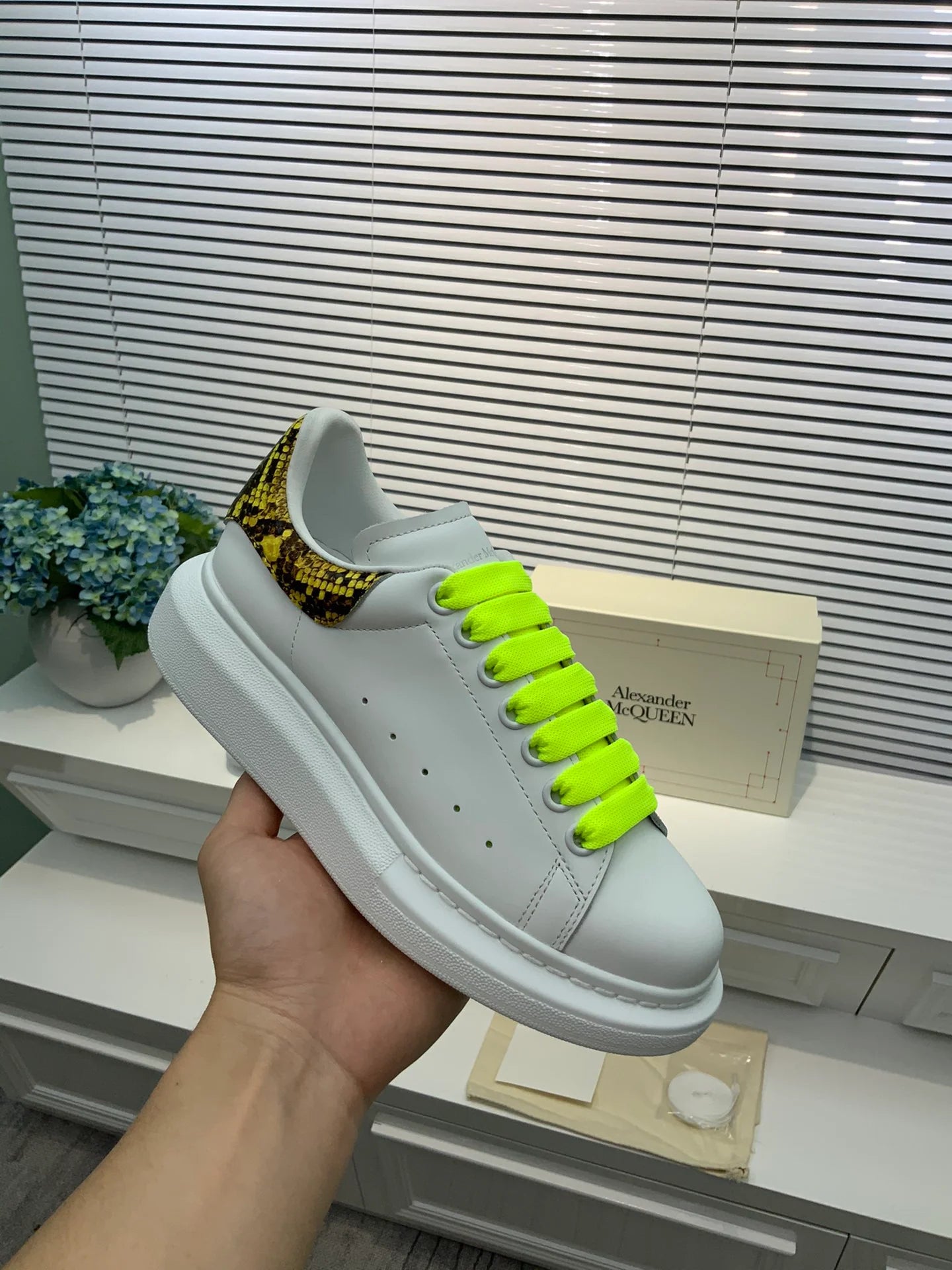 MCQUEEN SNEAKER