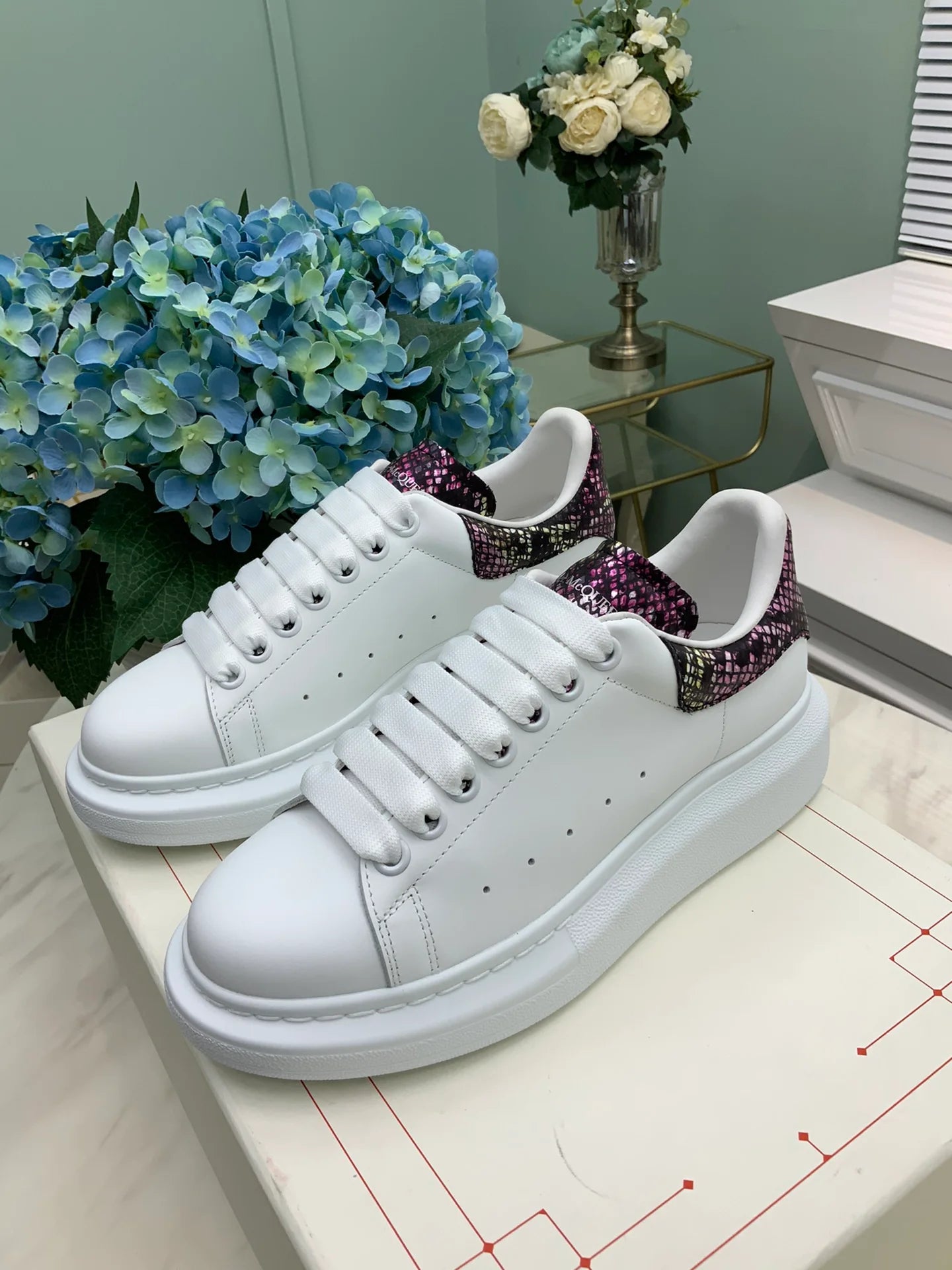 MCQUEEN SNEAKER