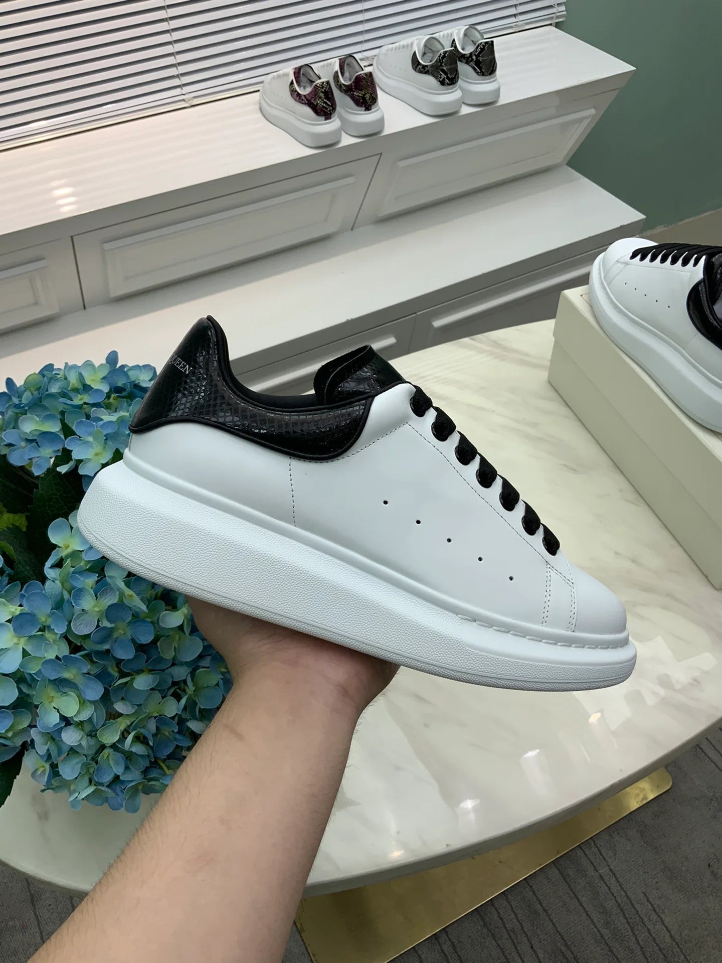 MCQUEEN SNEAKER