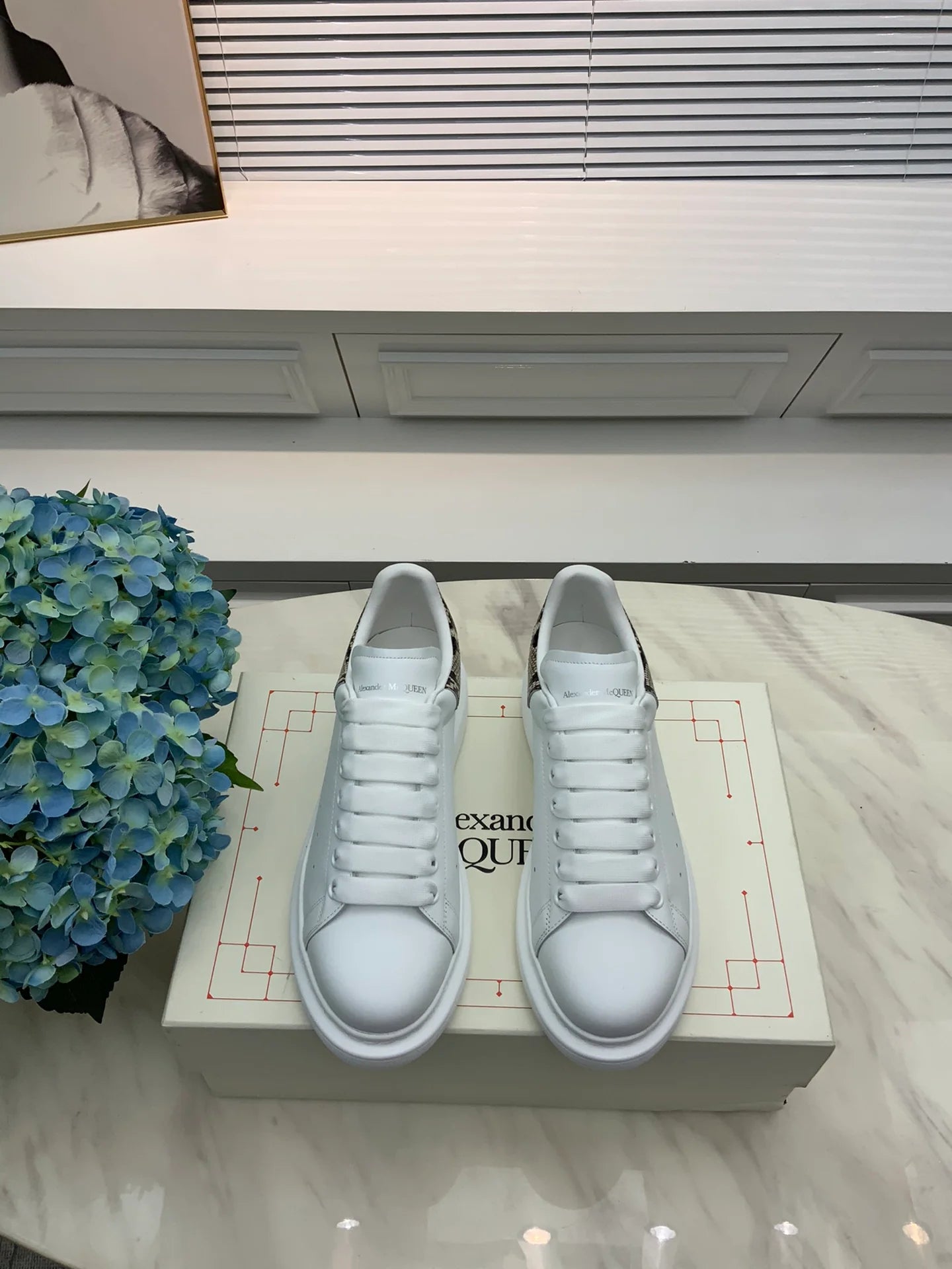 MCQUEEN SNEAKER