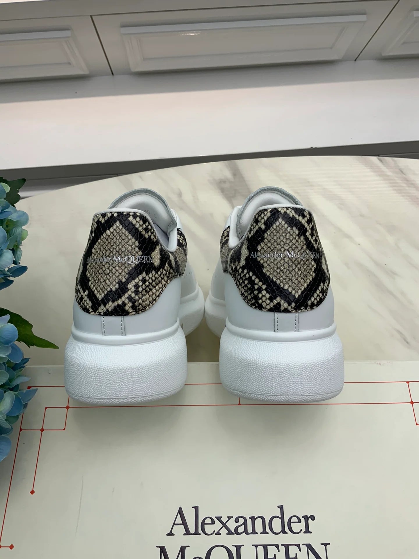 MCQUEEN SNEAKER