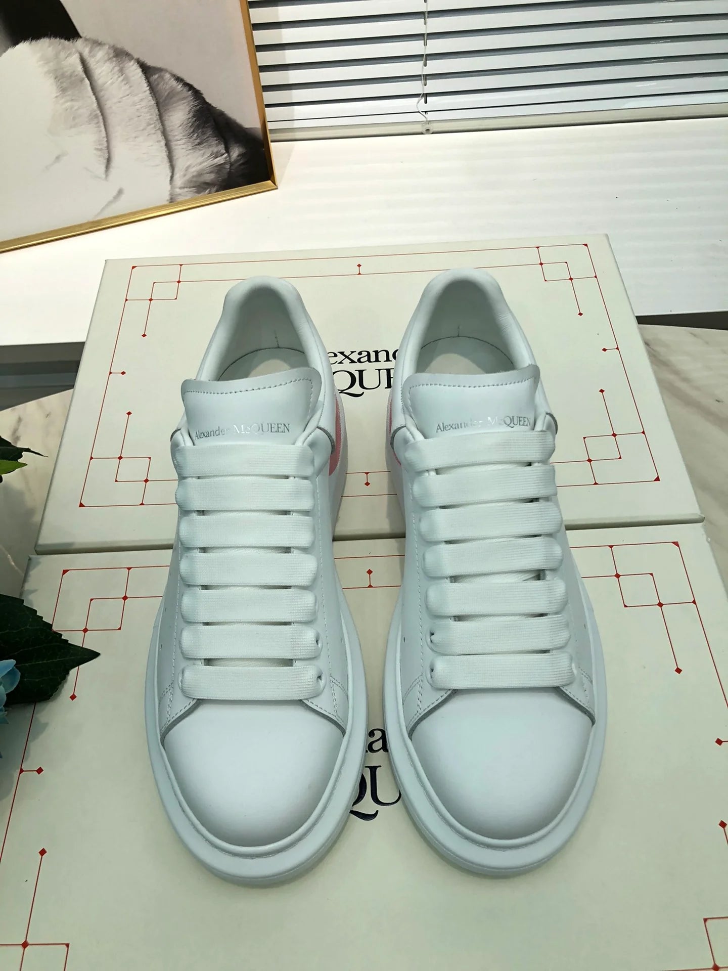 MCQUEEN SNEAKER