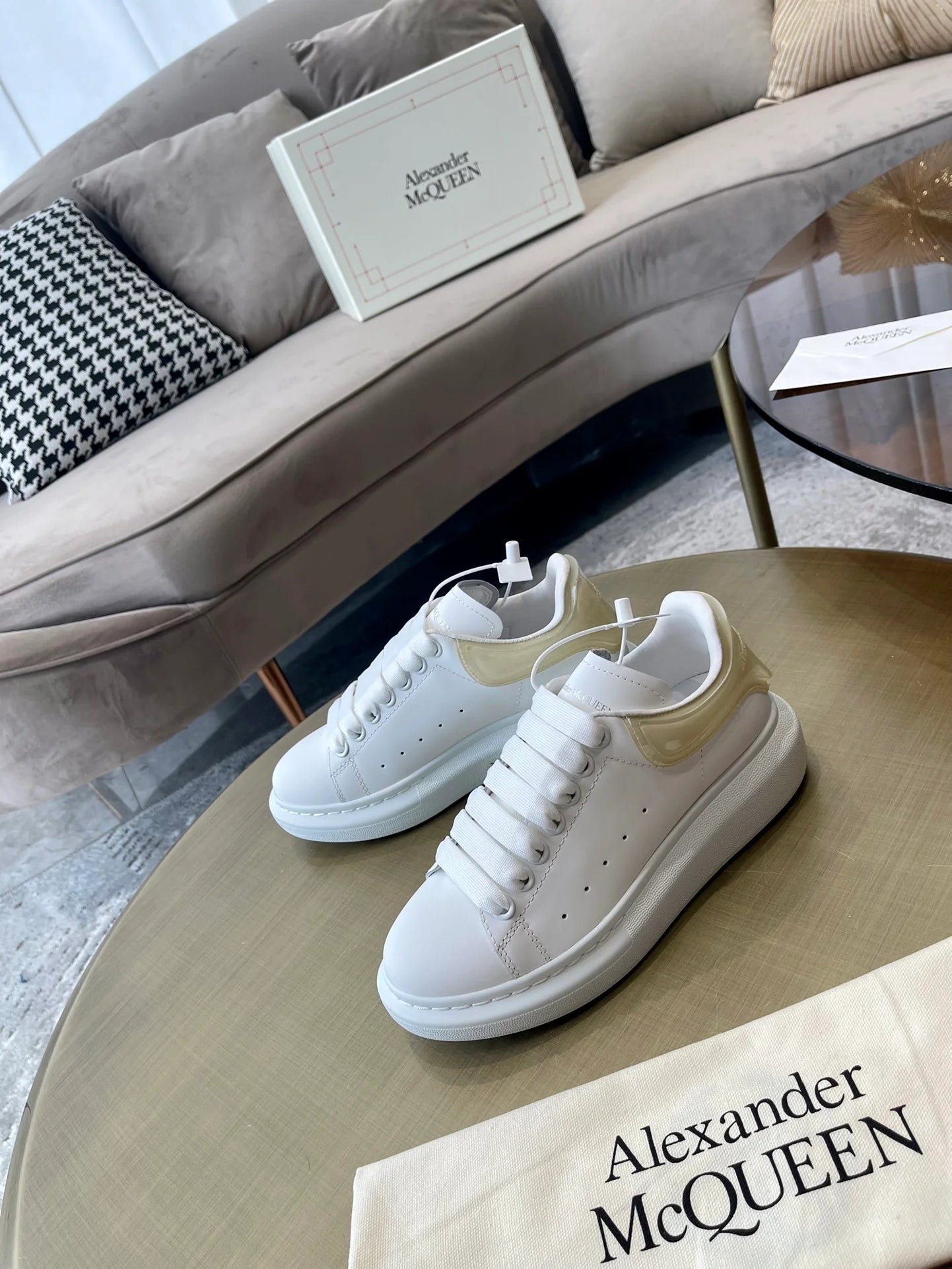 MCQUEEN SNEAKER
