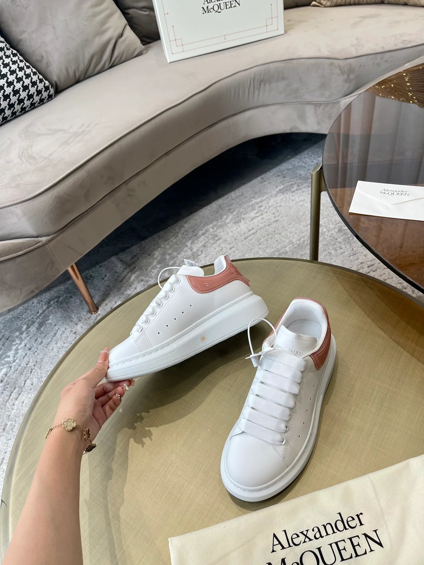 MCQUEEN SNEAKER