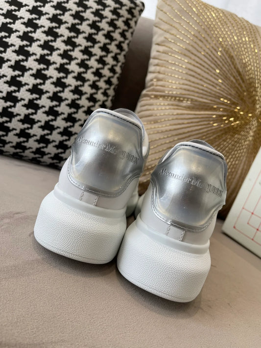 MCQUEEN SNEAKER