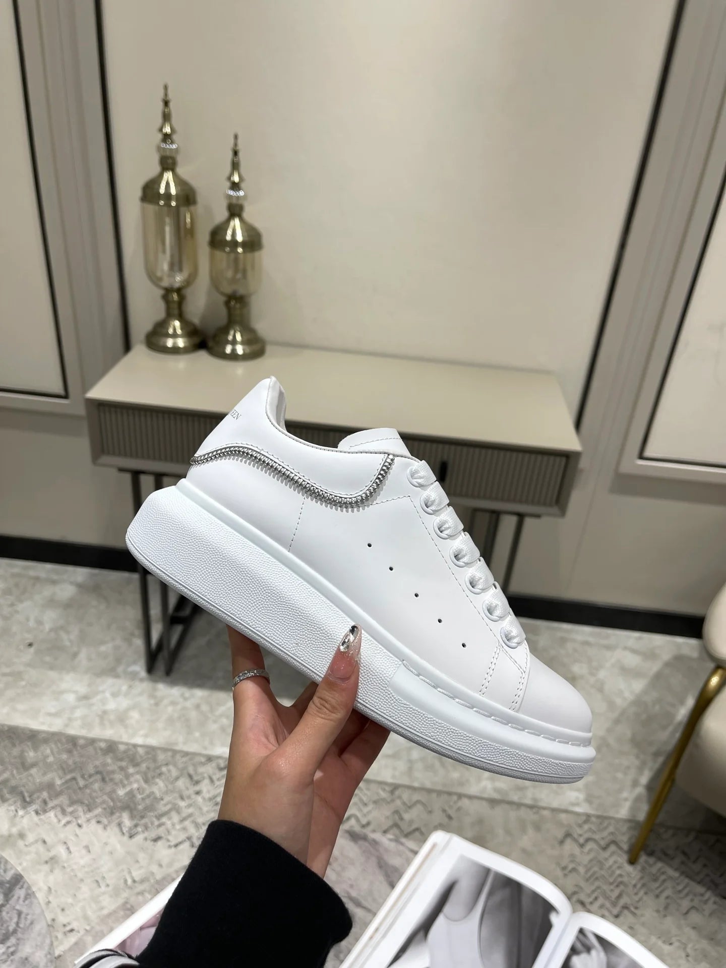 MCQUEEN SNEAKER