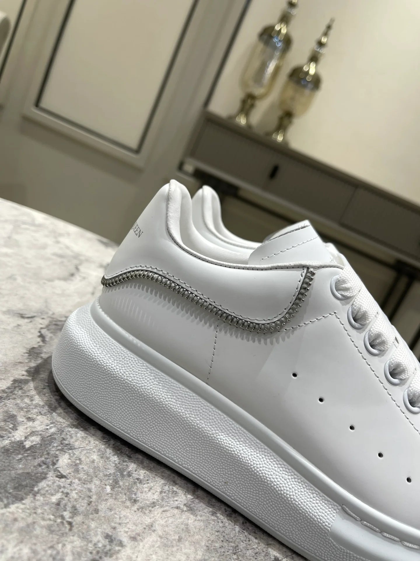 MCQUEEN SNEAKER