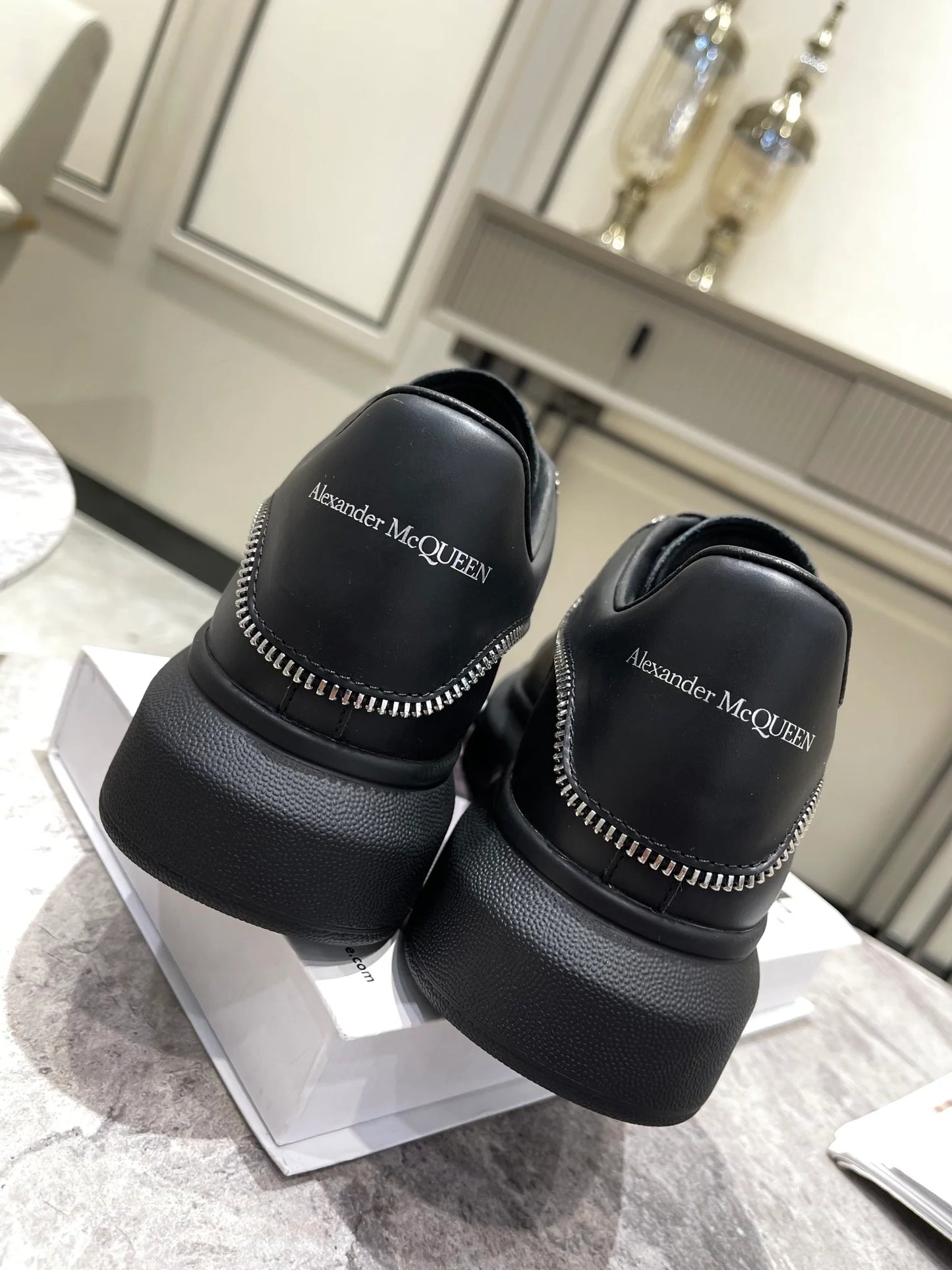 MCQUEEN SNEAKER