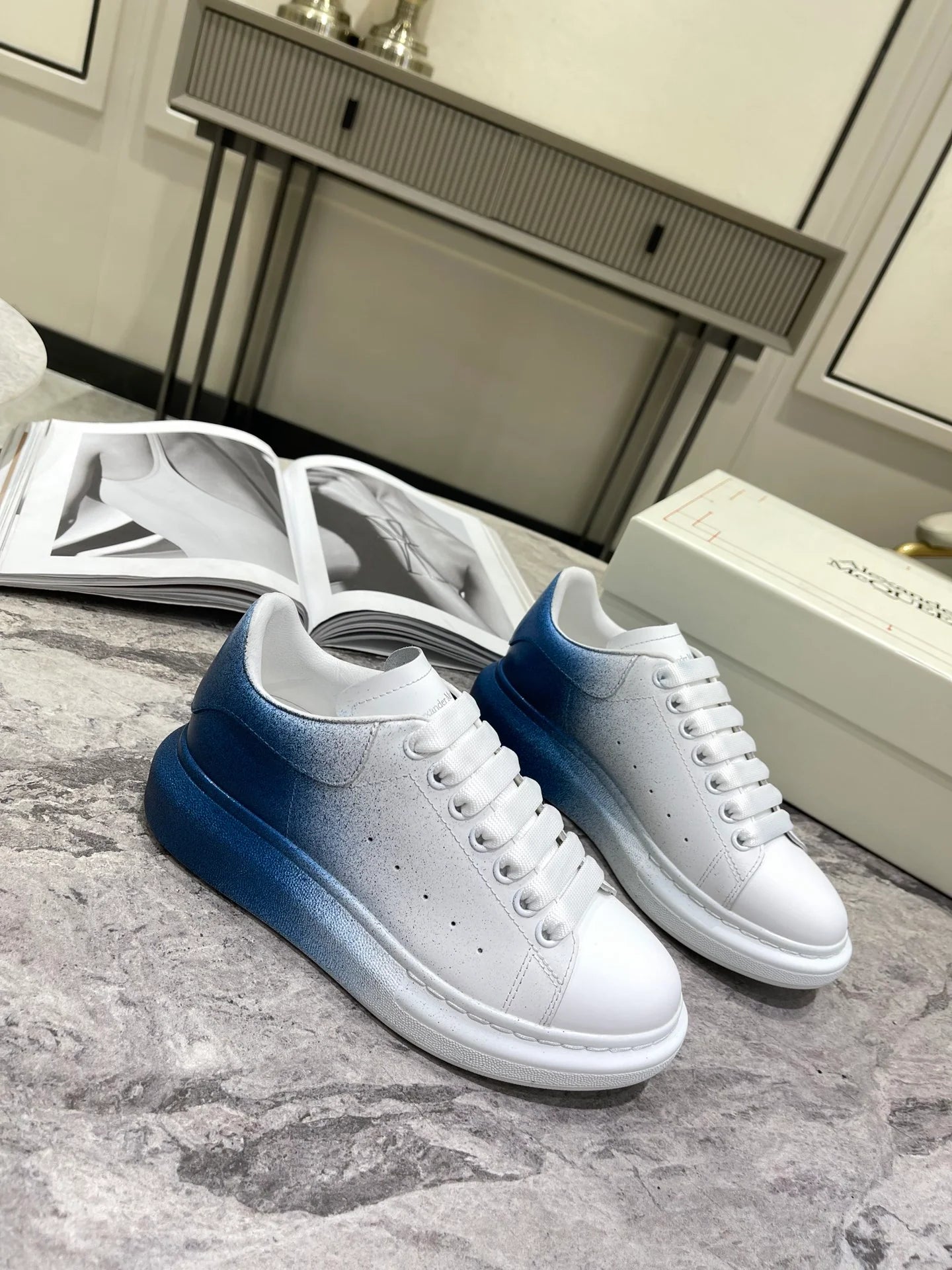 MCQUEEN SNEAKER
