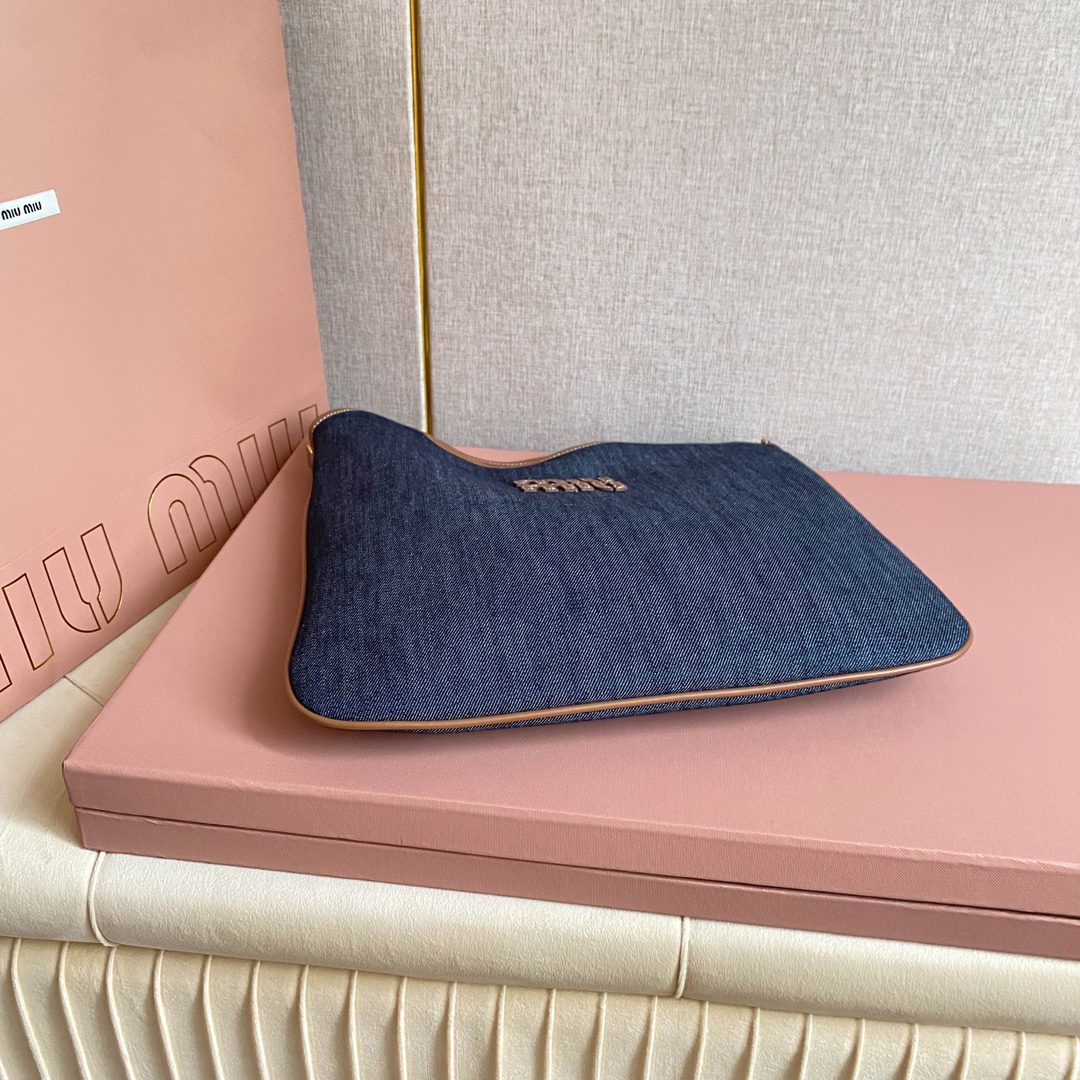 MIU MIU BAG