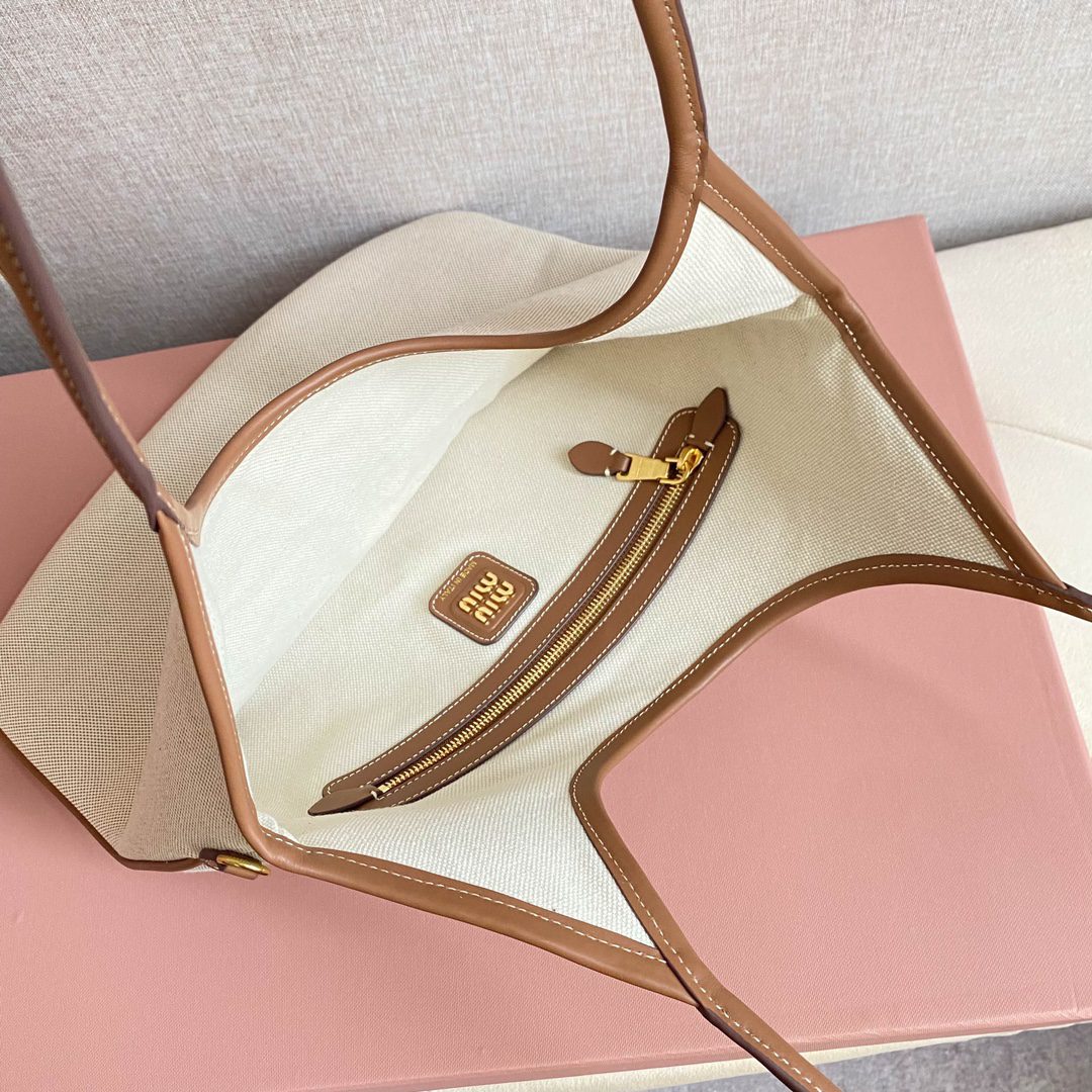 MIU MIU BAG
