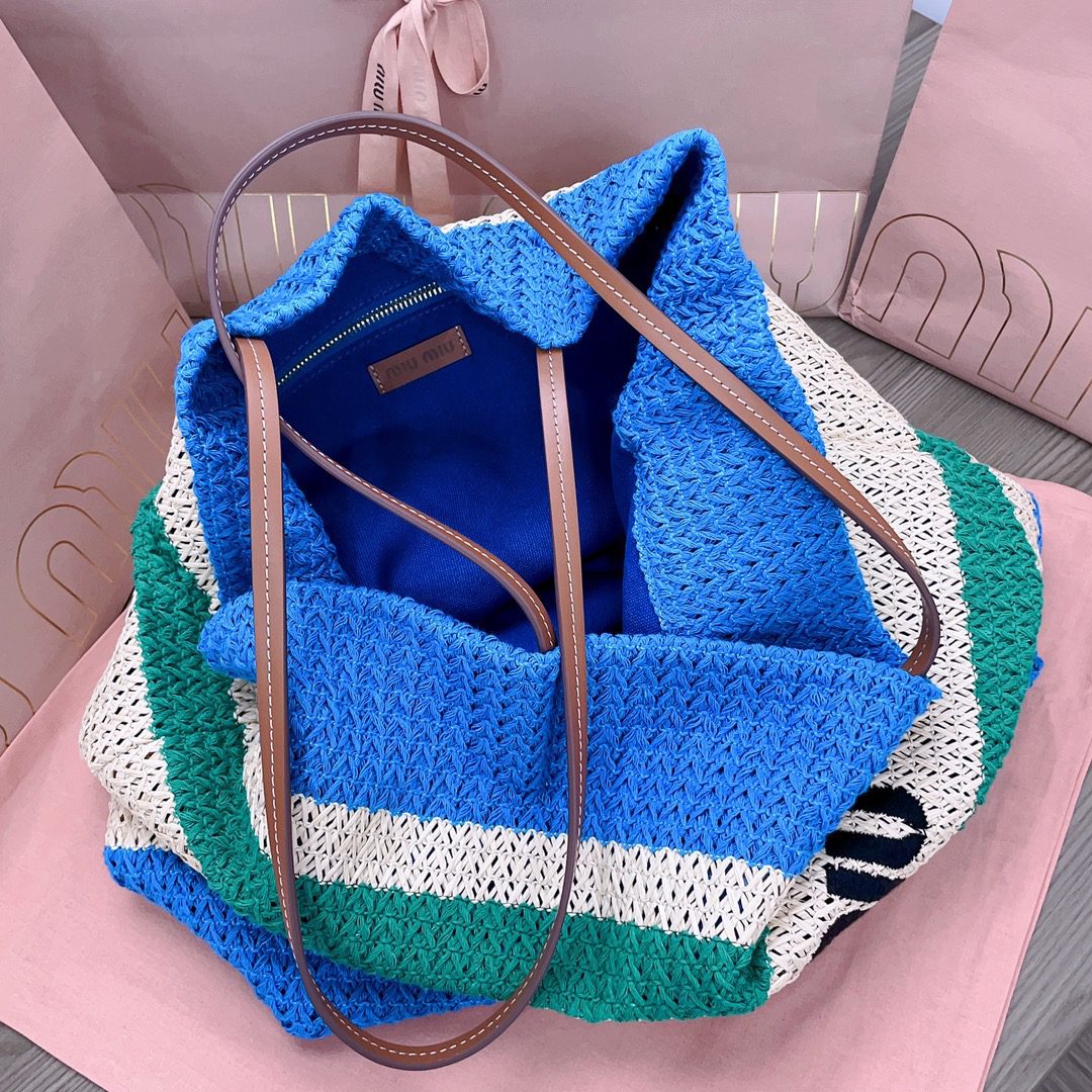 MIU MIU BAG