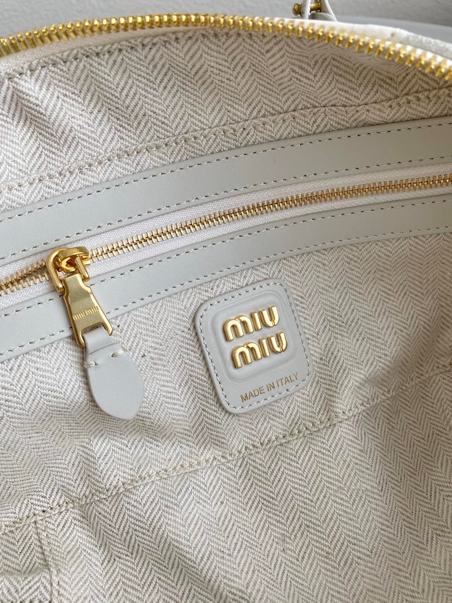 MIU MIU BAG